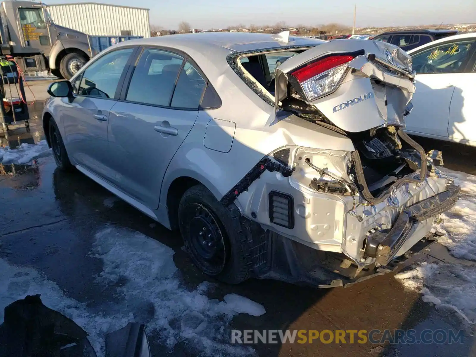 3 Photograph of a damaged car 5YFEPRAE7LP025231 TOYOTA COROLLA 2020