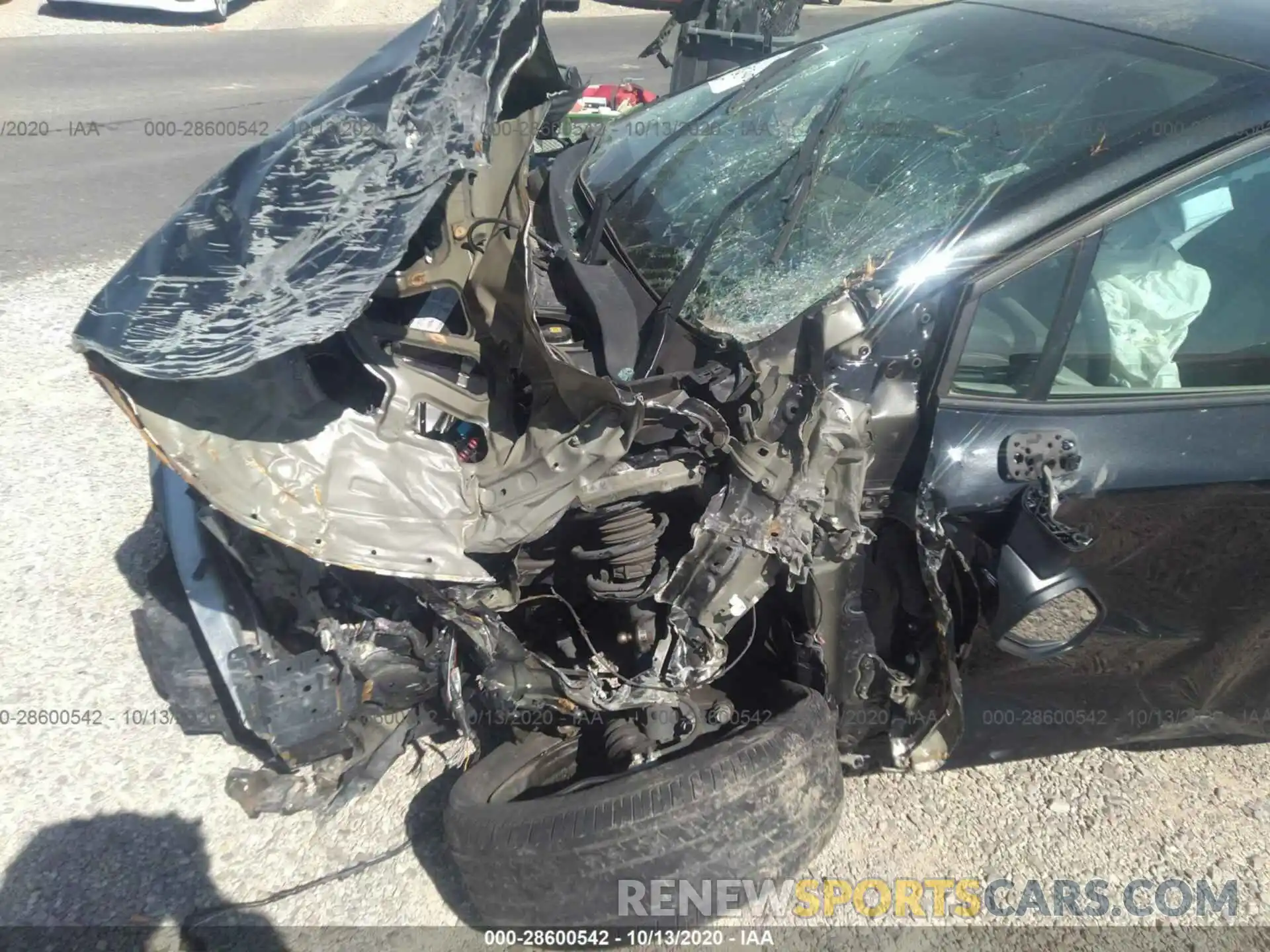 6 Photograph of a damaged car 5YFEPRAE7LP025682 TOYOTA COROLLA 2020