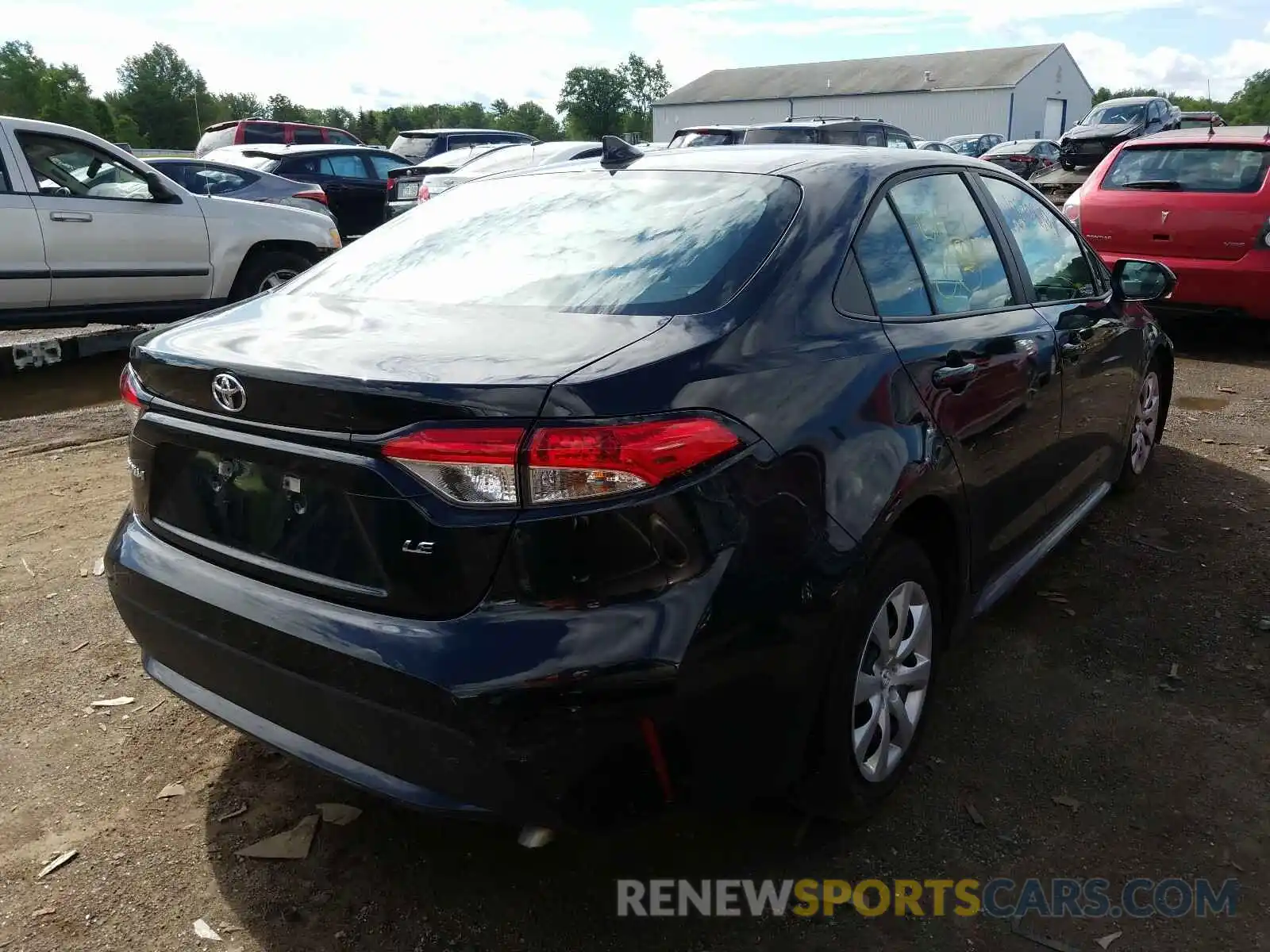 4 Photograph of a damaged car 5YFEPRAE7LP026783 TOYOTA COROLLA 2020