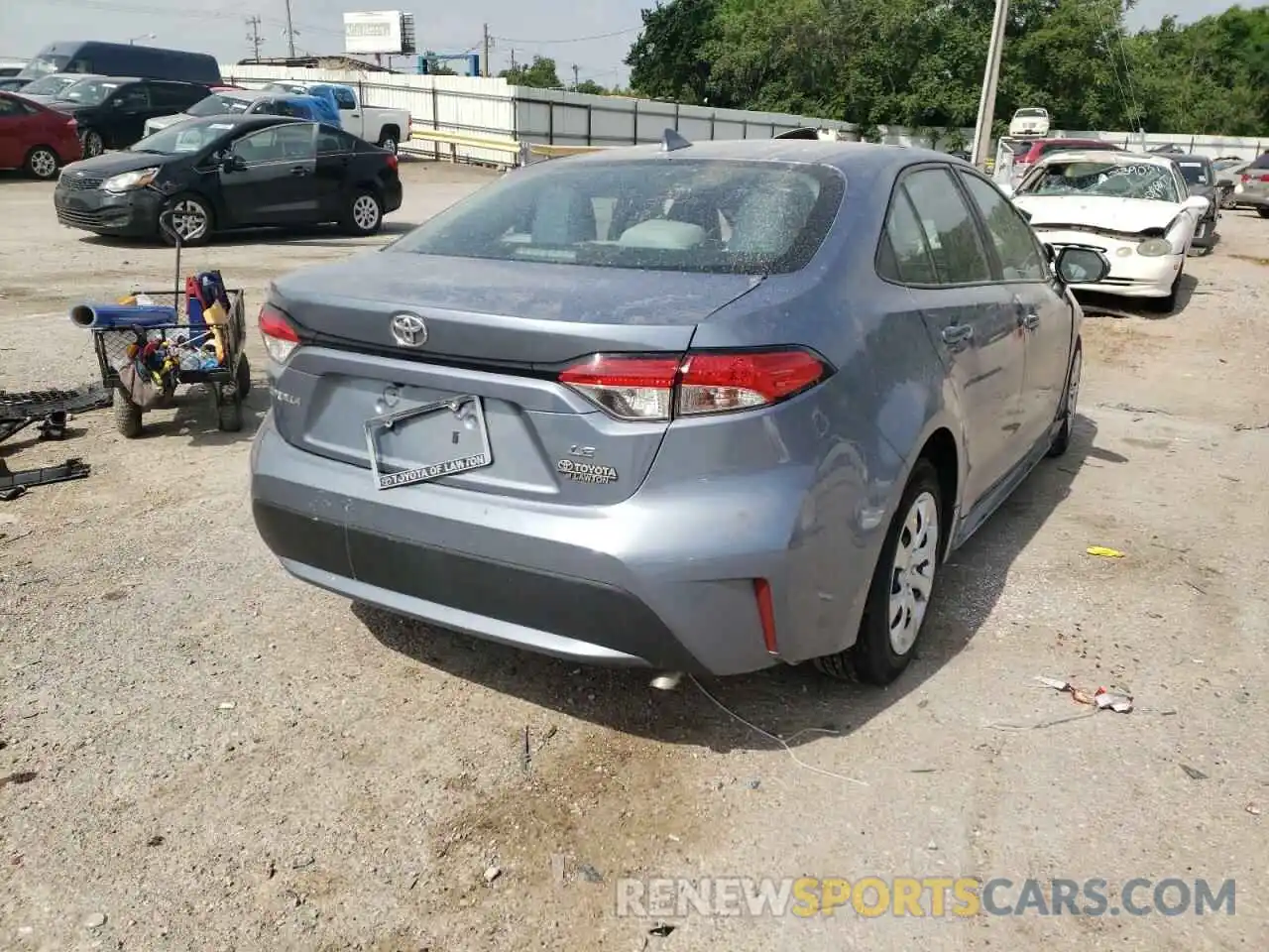 4 Photograph of a damaged car 5YFEPRAE7LP026962 TOYOTA COROLLA 2020