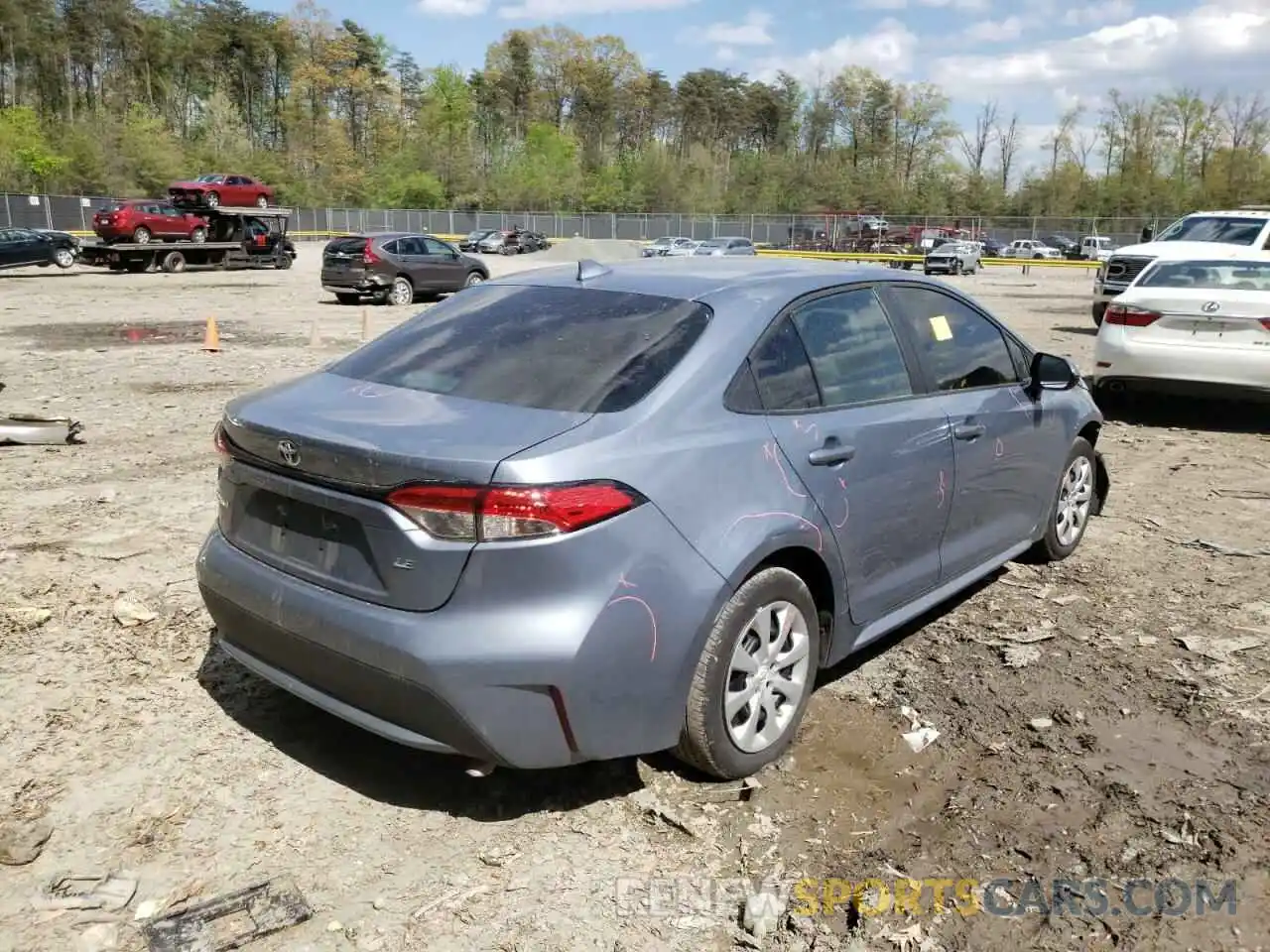 4 Photograph of a damaged car 5YFEPRAE7LP029554 TOYOTA COROLLA 2020