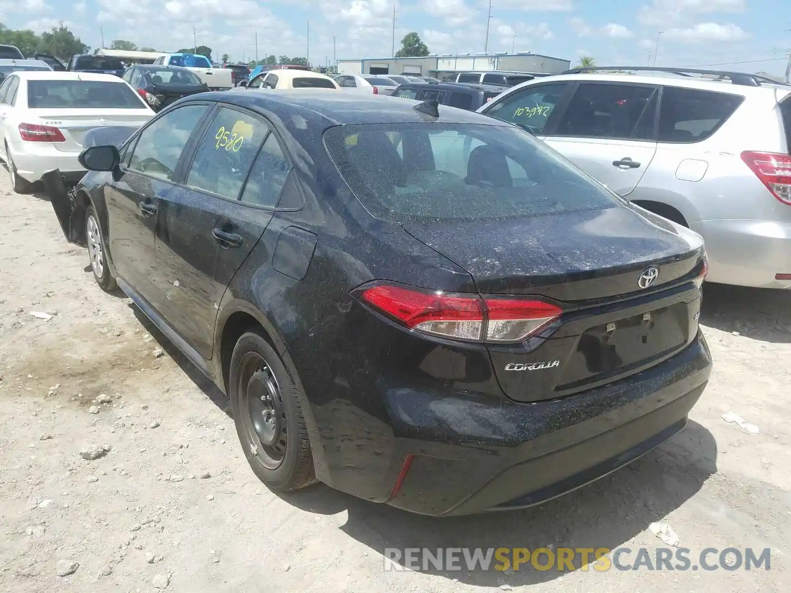 3 Photograph of a damaged car 5YFEPRAE7LP029747 TOYOTA COROLLA 2020