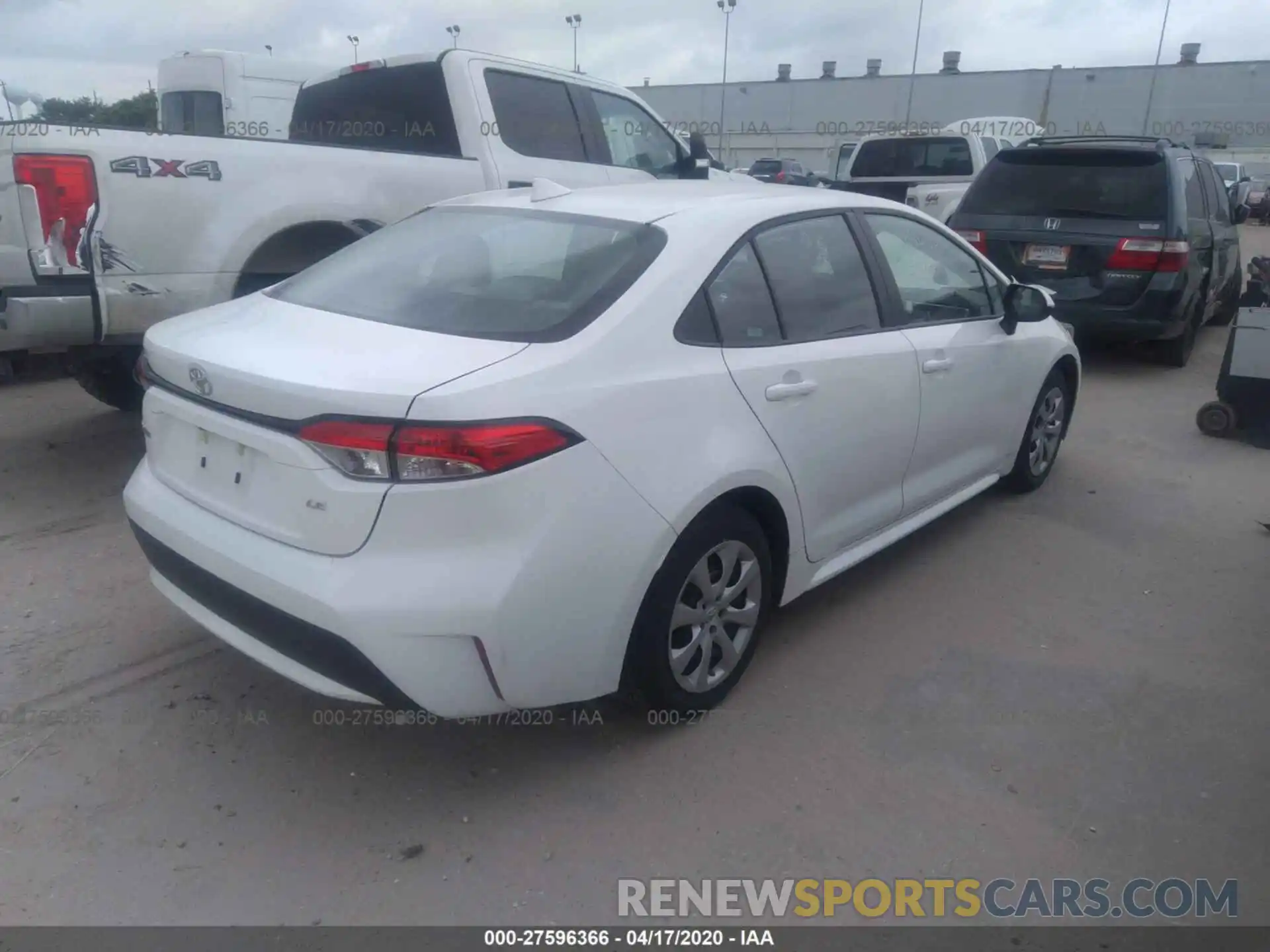 4 Photograph of a damaged car 5YFEPRAE7LP031093 TOYOTA COROLLA 2020