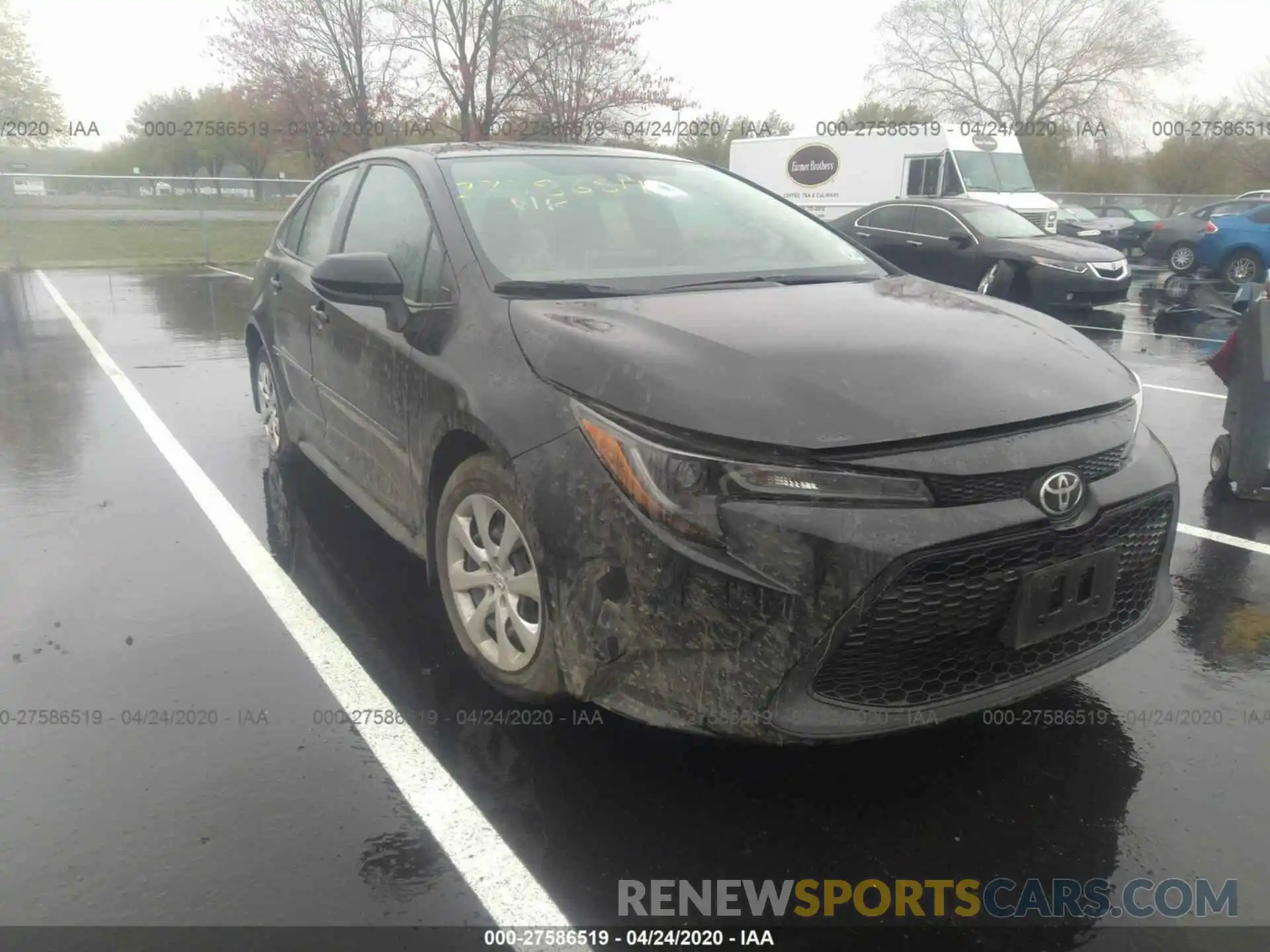 1 Photograph of a damaged car 5YFEPRAE7LP033054 TOYOTA COROLLA 2020