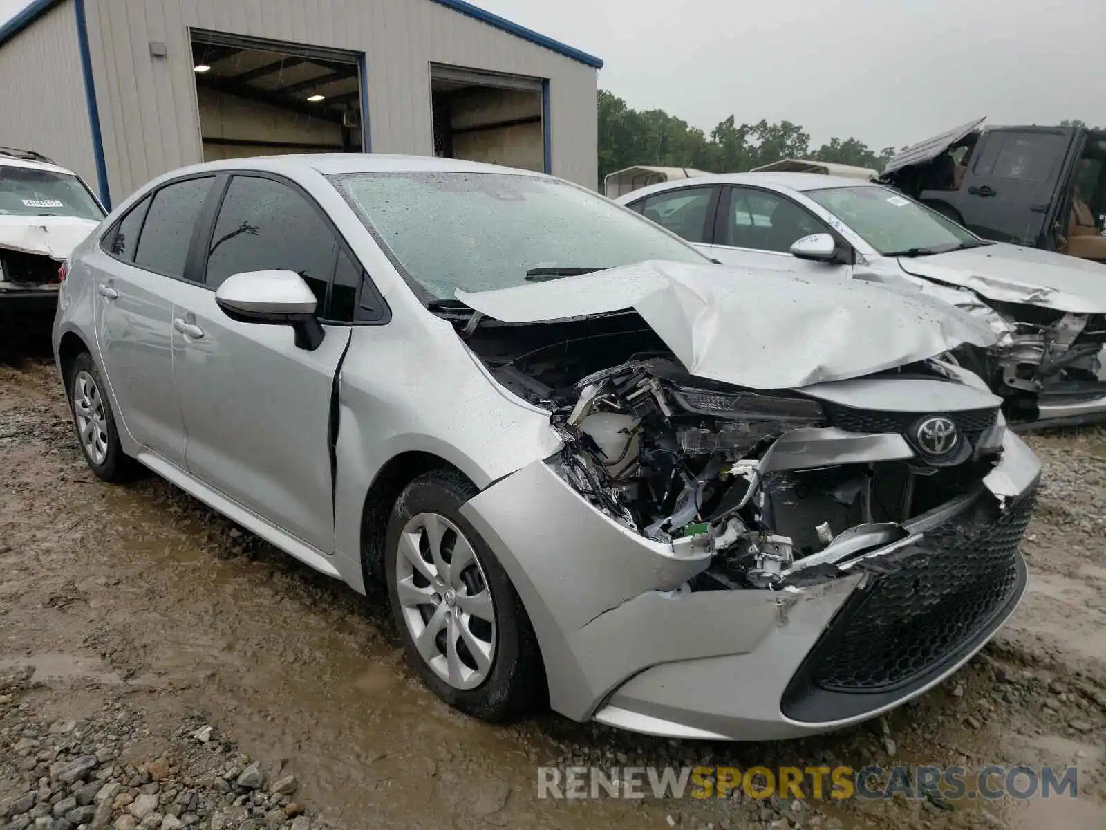 1 Photograph of a damaged car 5YFEPRAE7LP033250 TOYOTA COROLLA 2020