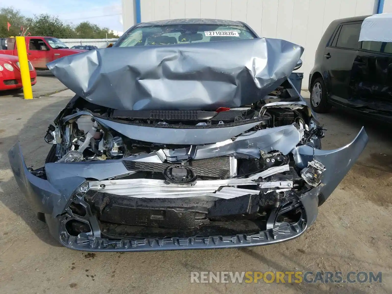 9 Photograph of a damaged car 5YFEPRAE7LP034088 TOYOTA COROLLA 2020