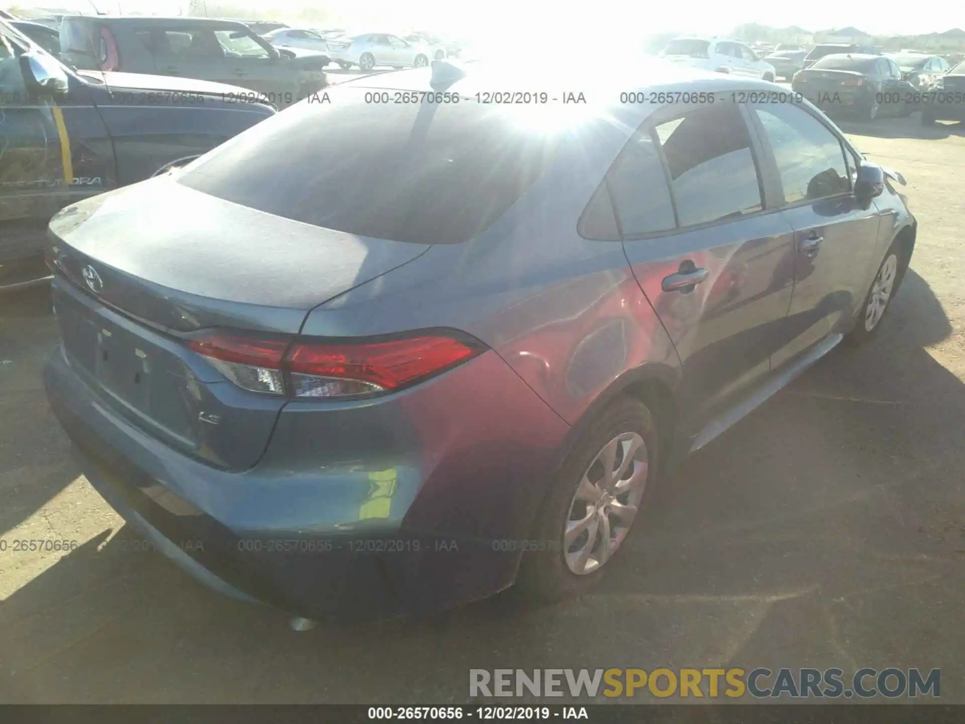 4 Photograph of a damaged car 5YFEPRAE7LP035421 TOYOTA COROLLA 2020