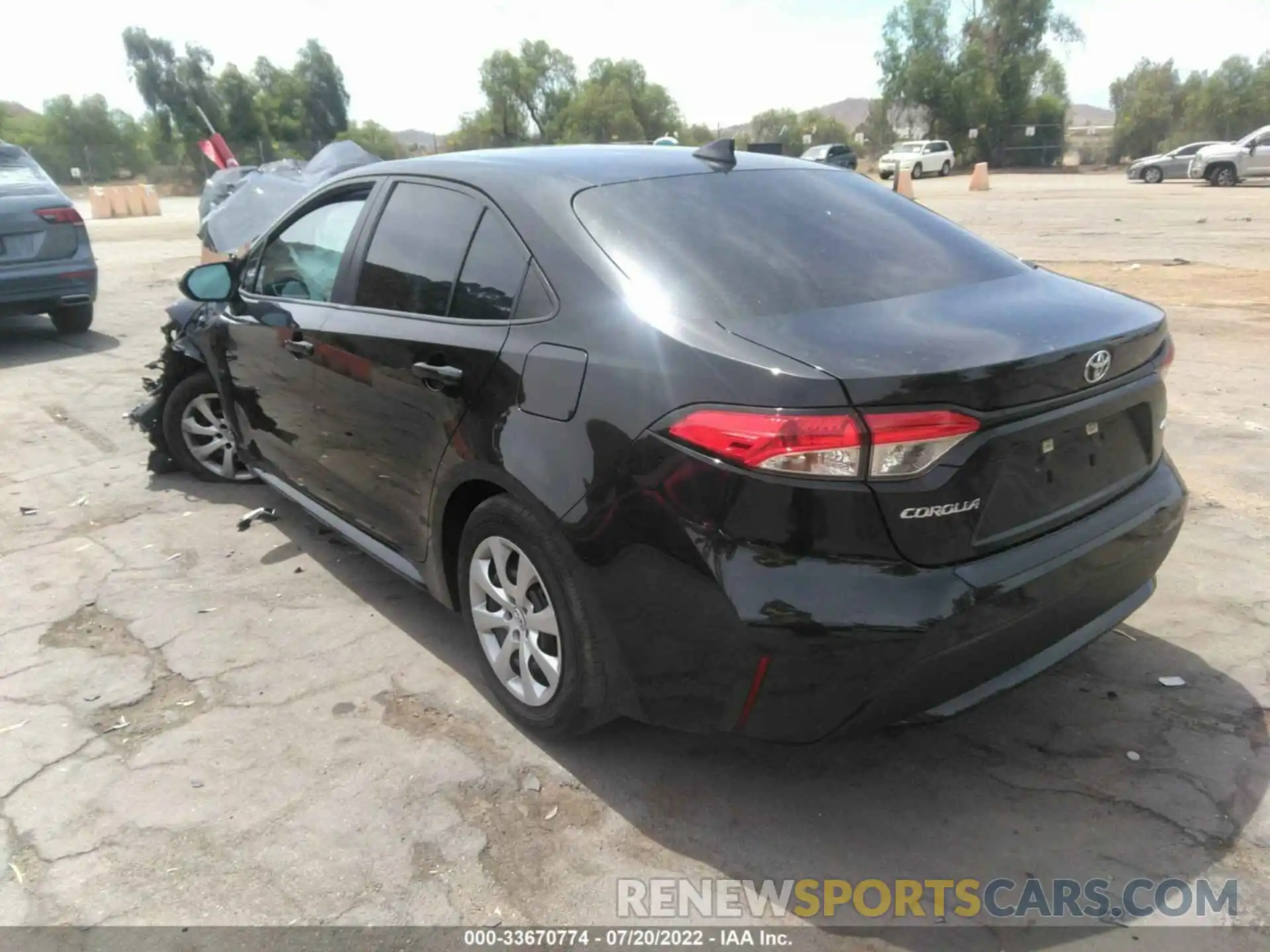 3 Photograph of a damaged car 5YFEPRAE7LP036407 TOYOTA COROLLA 2020