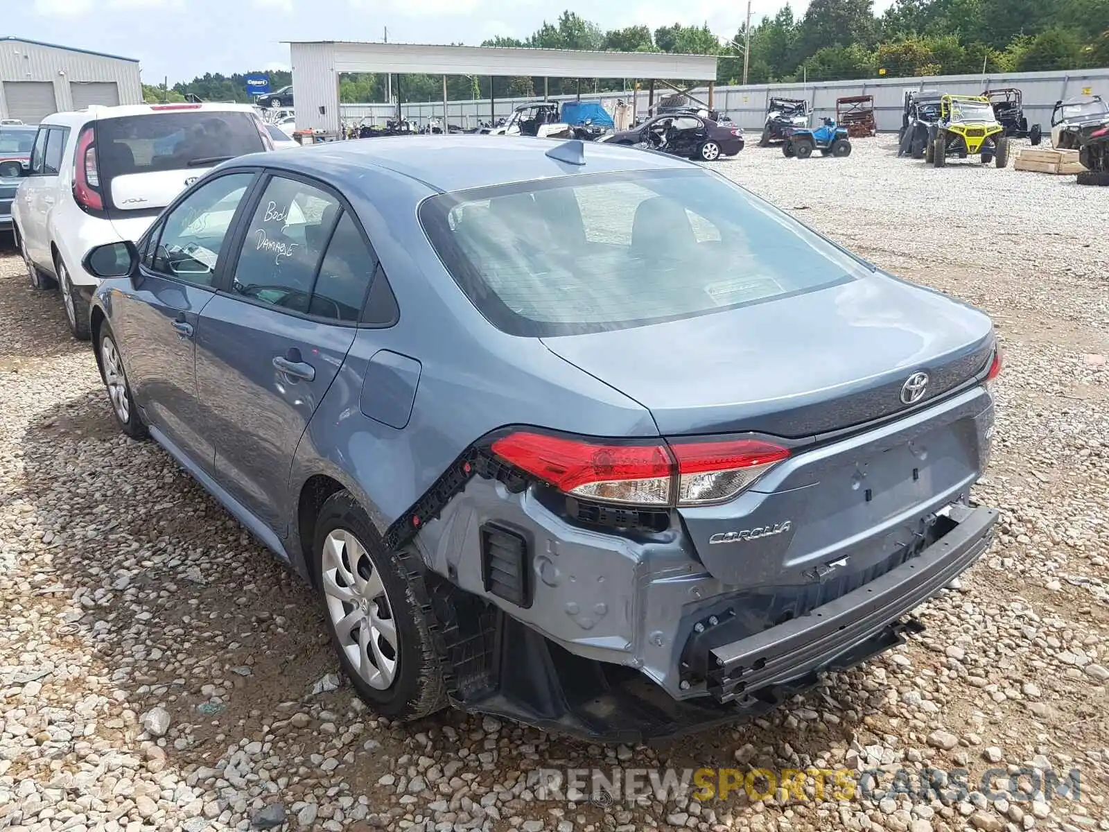 3 Photograph of a damaged car 5YFEPRAE7LP036598 TOYOTA COROLLA 2020