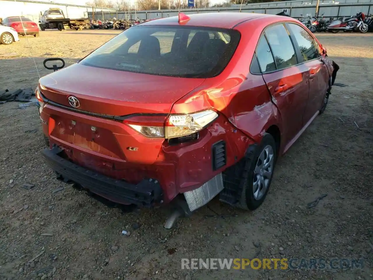 4 Photograph of a damaged car 5YFEPRAE7LP038397 TOYOTA COROLLA 2020