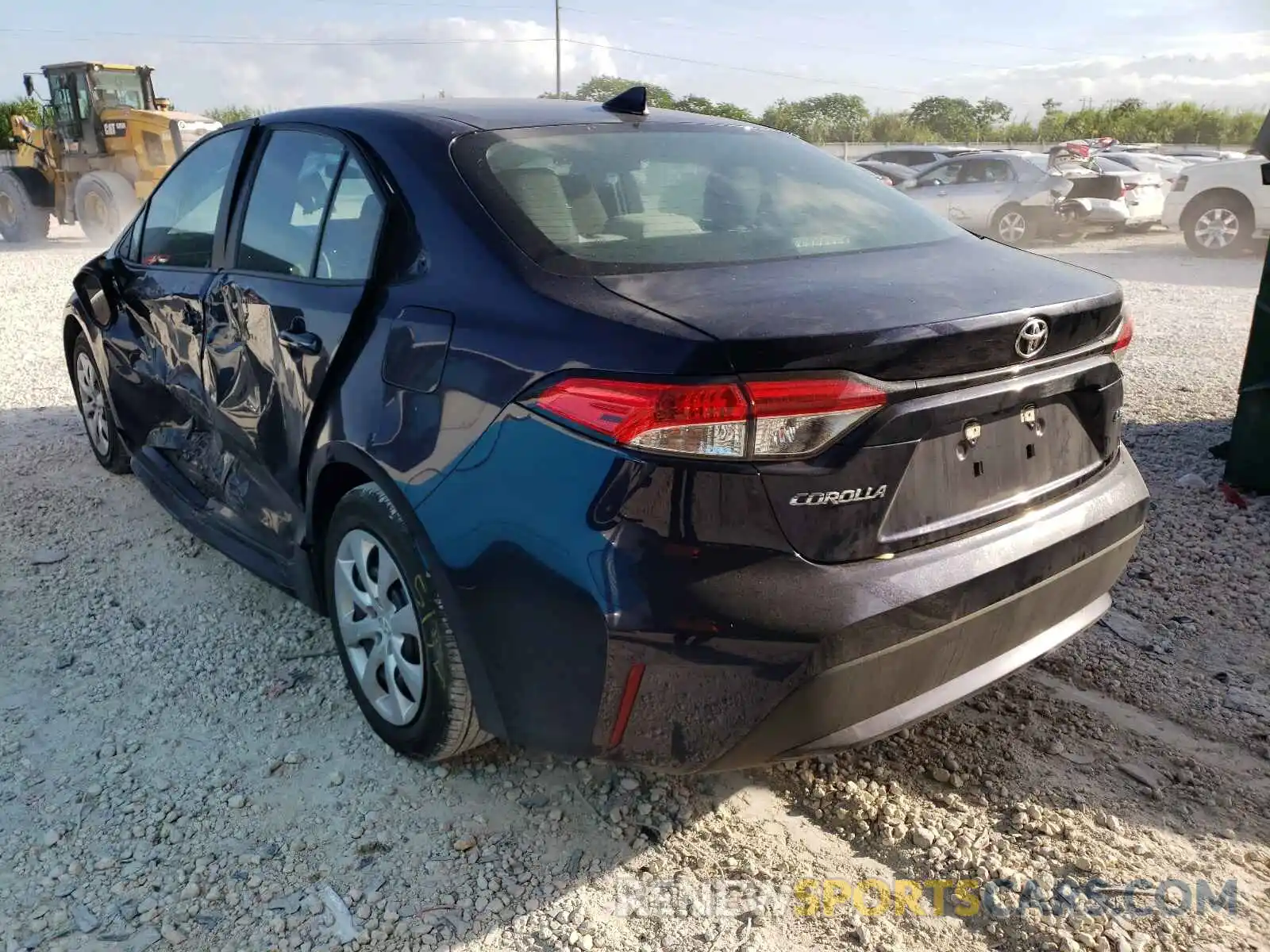 3 Photograph of a damaged car 5YFEPRAE7LP038772 TOYOTA COROLLA 2020