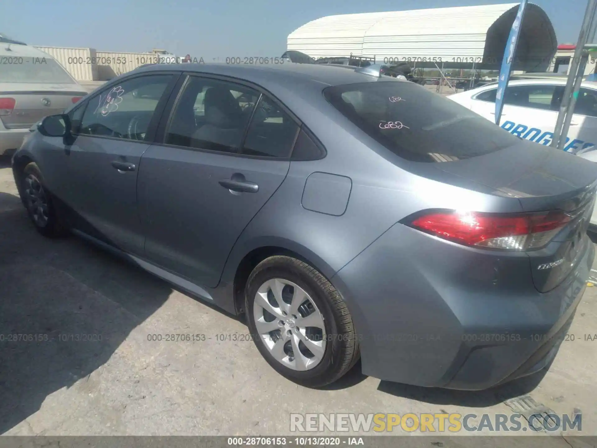 3 Photograph of a damaged car 5YFEPRAE7LP039971 TOYOTA COROLLA 2020