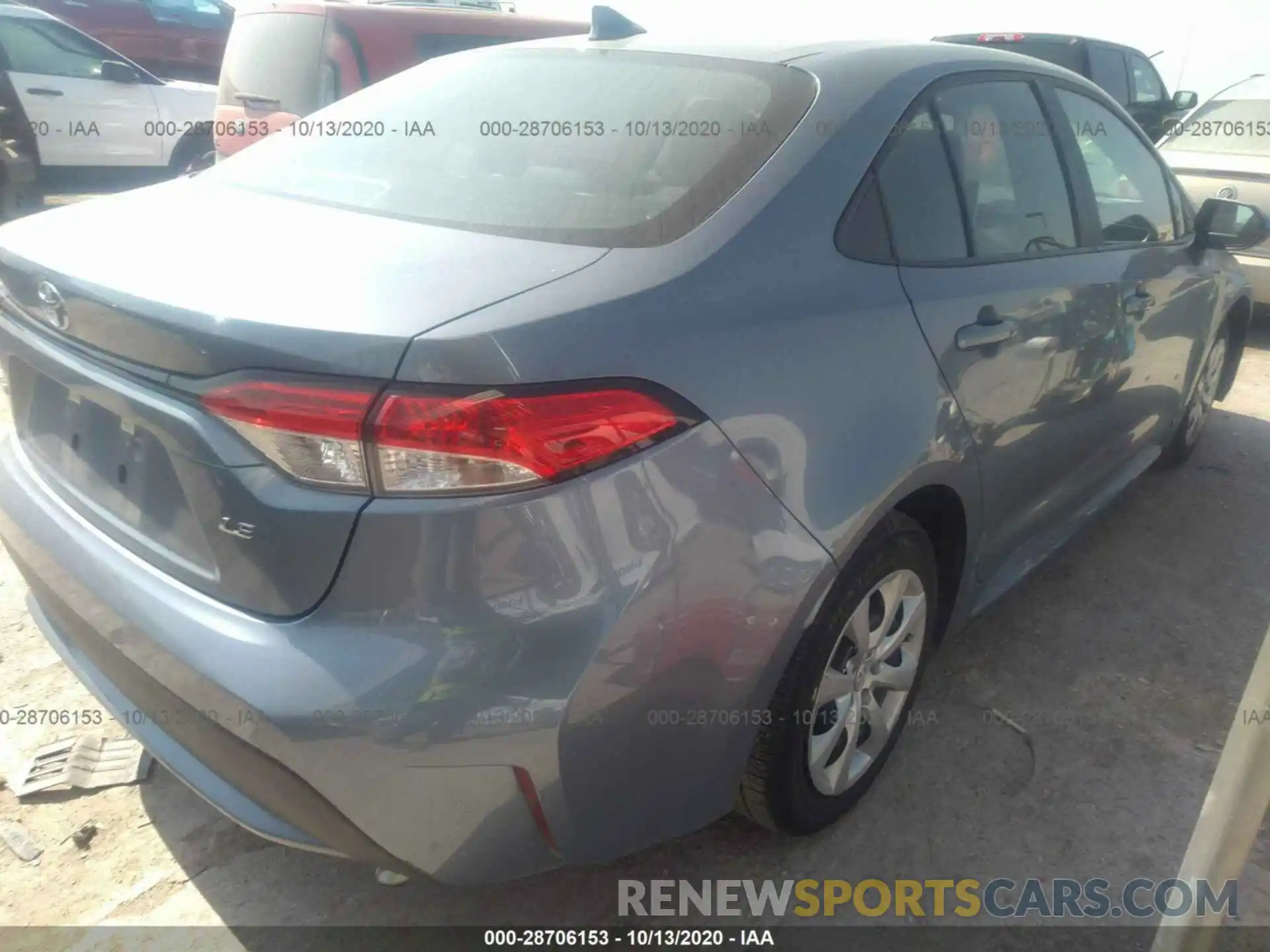 4 Photograph of a damaged car 5YFEPRAE7LP039971 TOYOTA COROLLA 2020