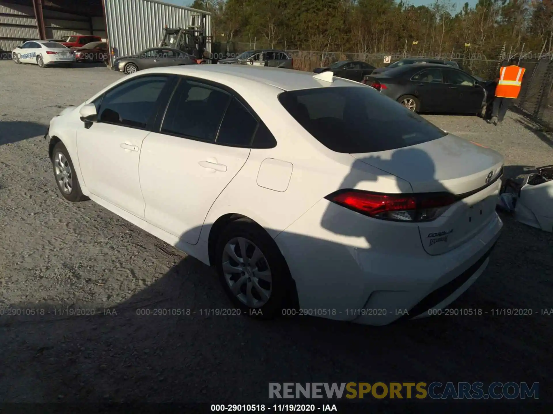 3 Photograph of a damaged car 5YFEPRAE7LP042403 TOYOTA COROLLA 2020