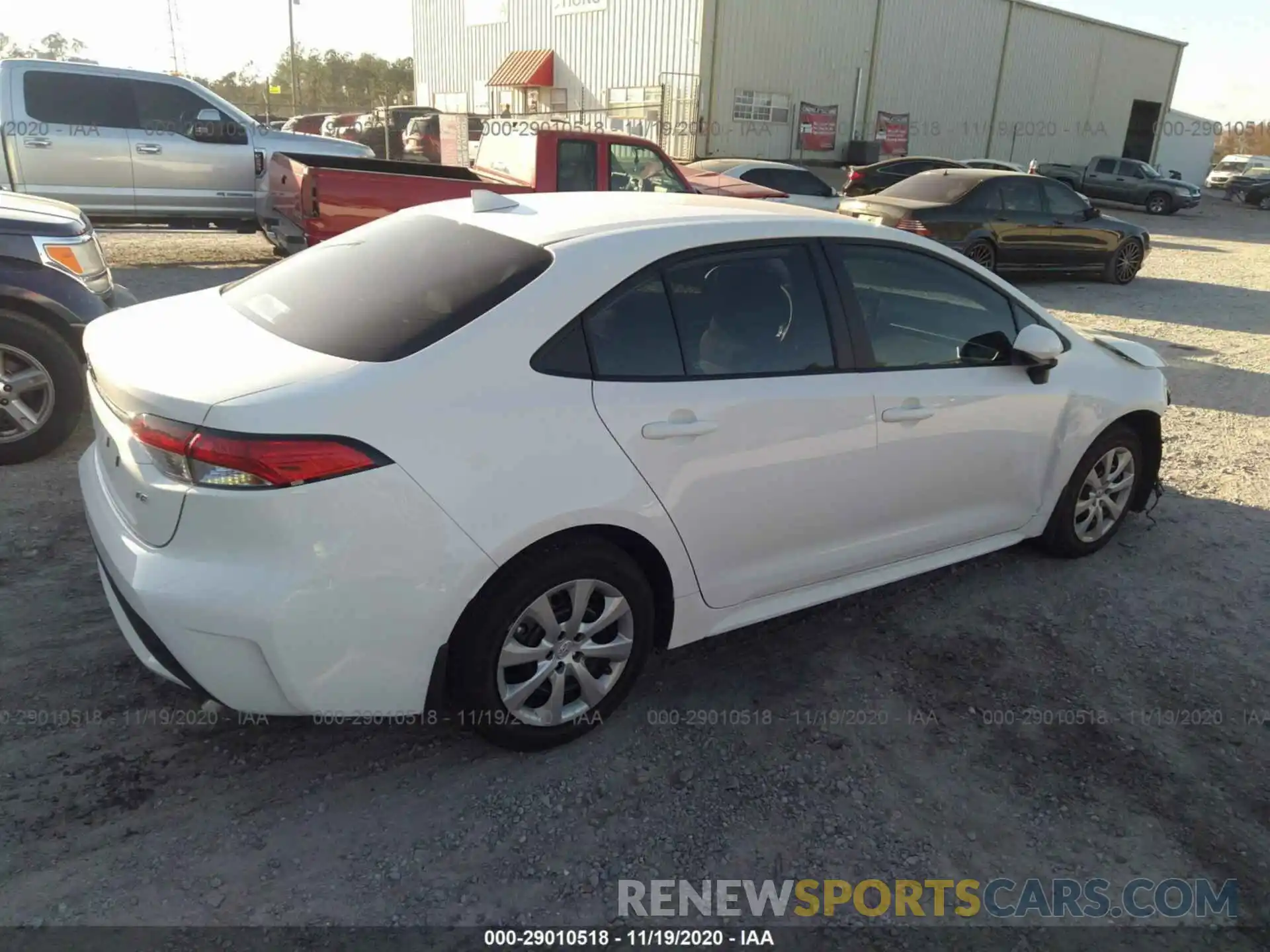 4 Photograph of a damaged car 5YFEPRAE7LP042403 TOYOTA COROLLA 2020