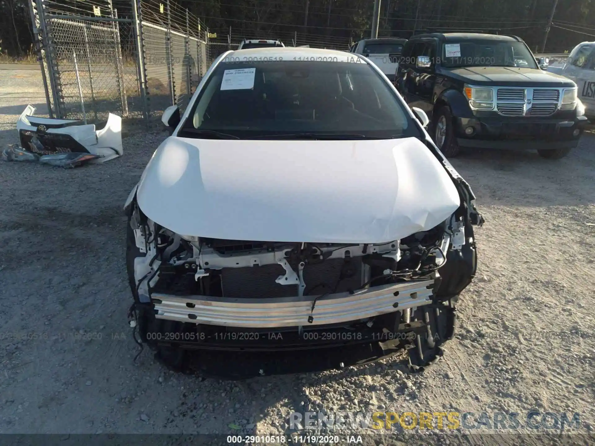 6 Photograph of a damaged car 5YFEPRAE7LP042403 TOYOTA COROLLA 2020