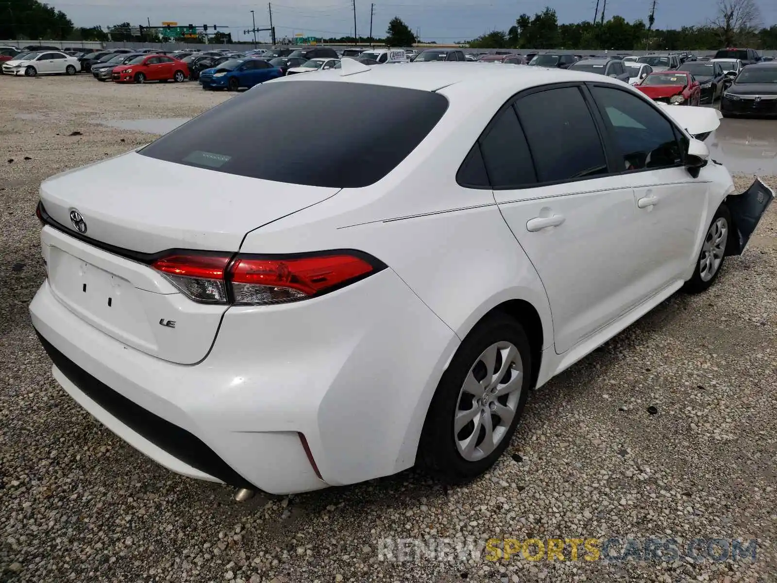 4 Photograph of a damaged car 5YFEPRAE7LP044197 TOYOTA COROLLA 2020