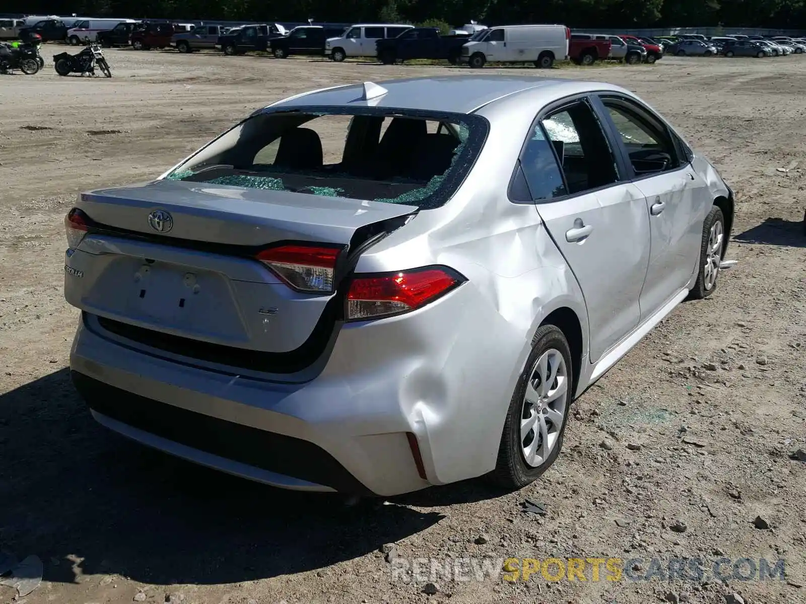 4 Photograph of a damaged car 5YFEPRAE7LP044457 TOYOTA COROLLA 2020