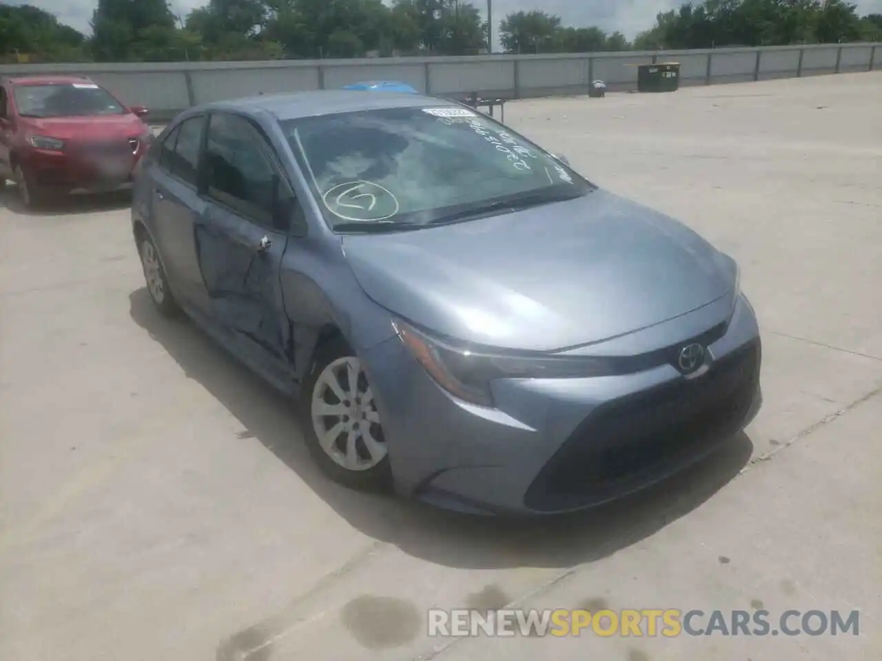 1 Photograph of a damaged car 5YFEPRAE7LP044488 TOYOTA COROLLA 2020