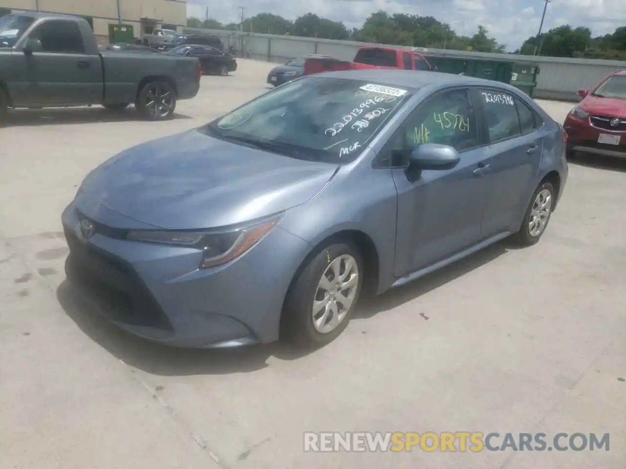 2 Photograph of a damaged car 5YFEPRAE7LP044488 TOYOTA COROLLA 2020