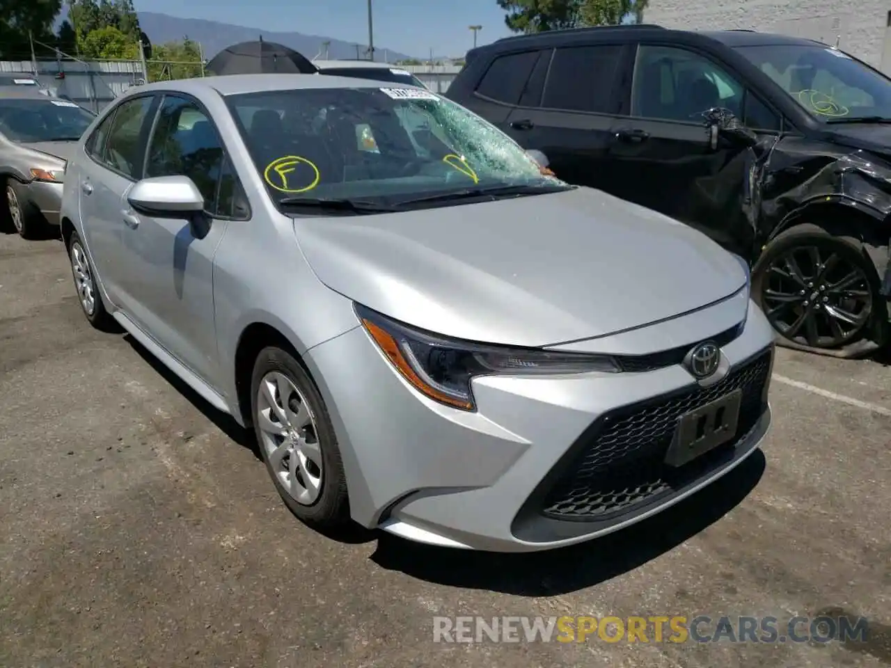 1 Photograph of a damaged car 5YFEPRAE7LP044507 TOYOTA COROLLA 2020