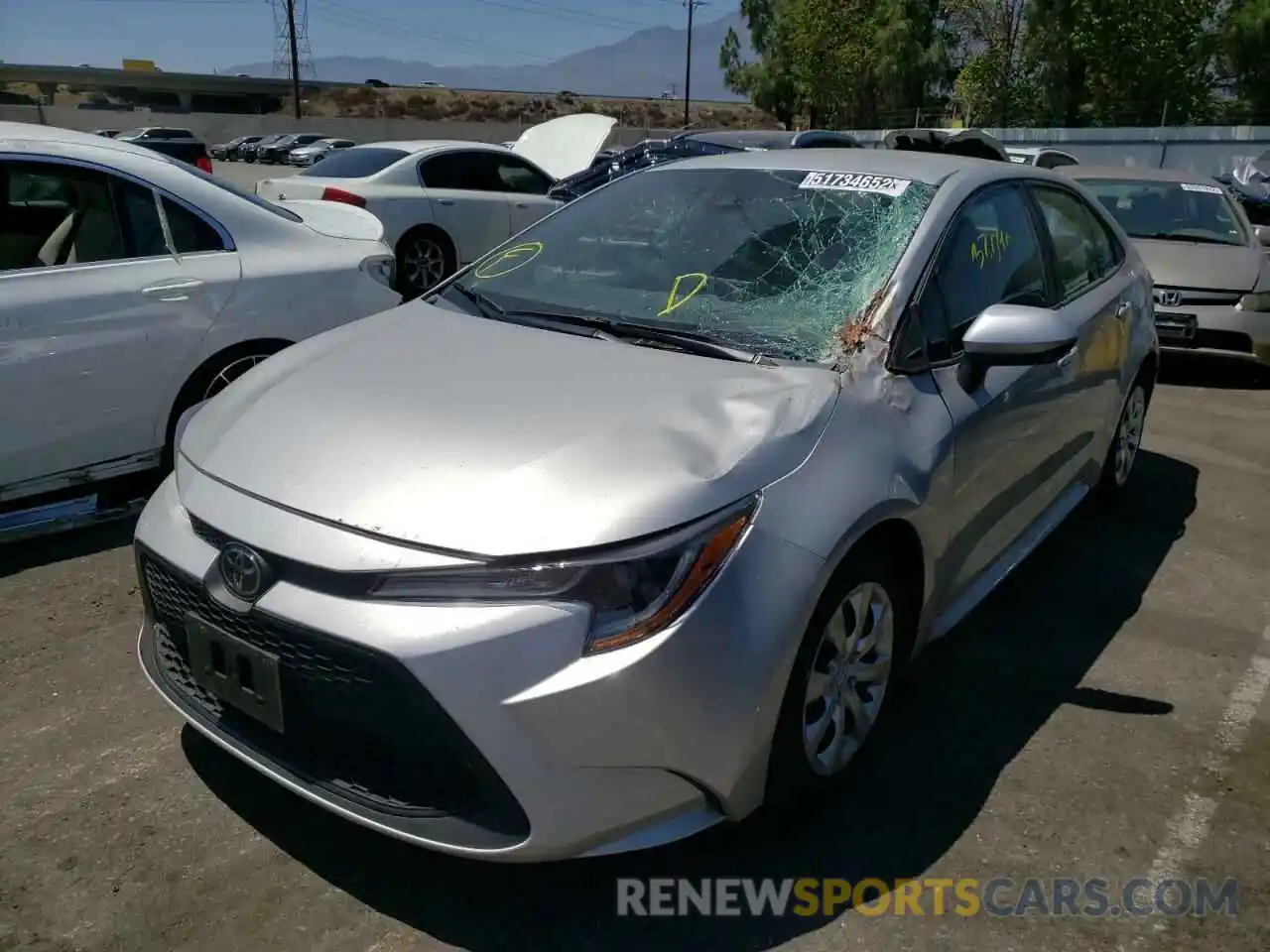 2 Photograph of a damaged car 5YFEPRAE7LP044507 TOYOTA COROLLA 2020