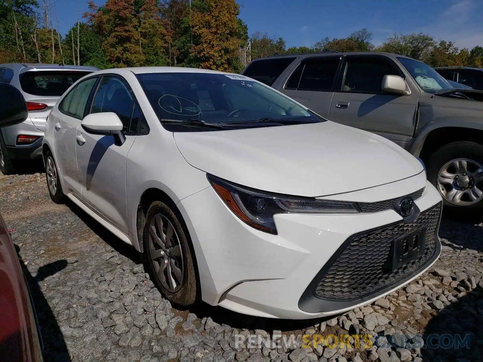 1 Photograph of a damaged car 5YFEPRAE7LP046452 TOYOTA COROLLA 2020