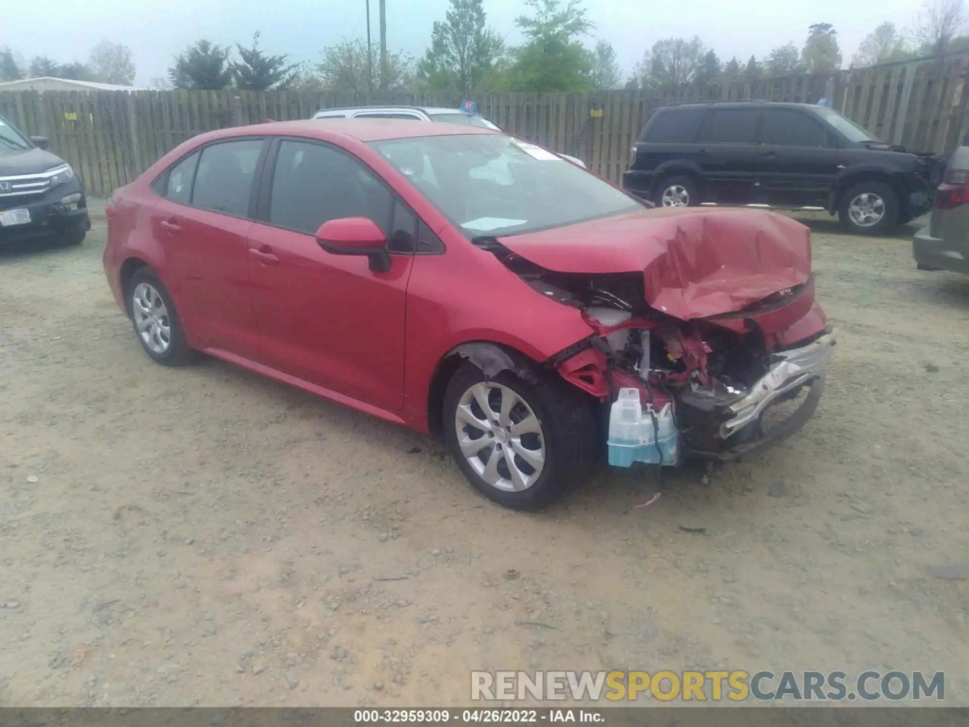 1 Photograph of a damaged car 5YFEPRAE7LP047343 TOYOTA COROLLA 2020