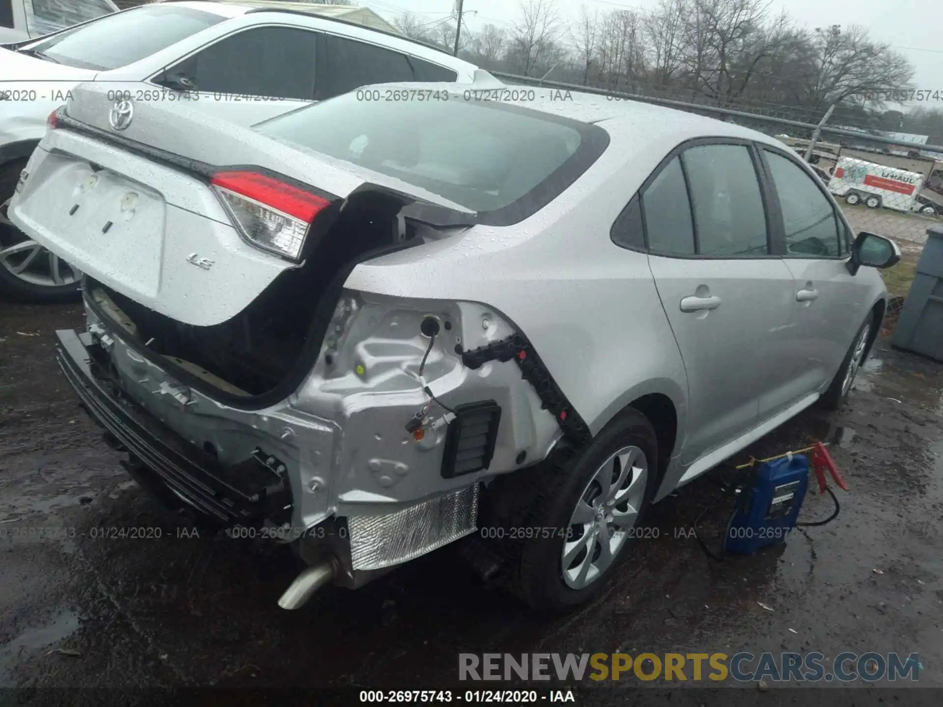 4 Photograph of a damaged car 5YFEPRAE7LP047813 TOYOTA COROLLA 2020