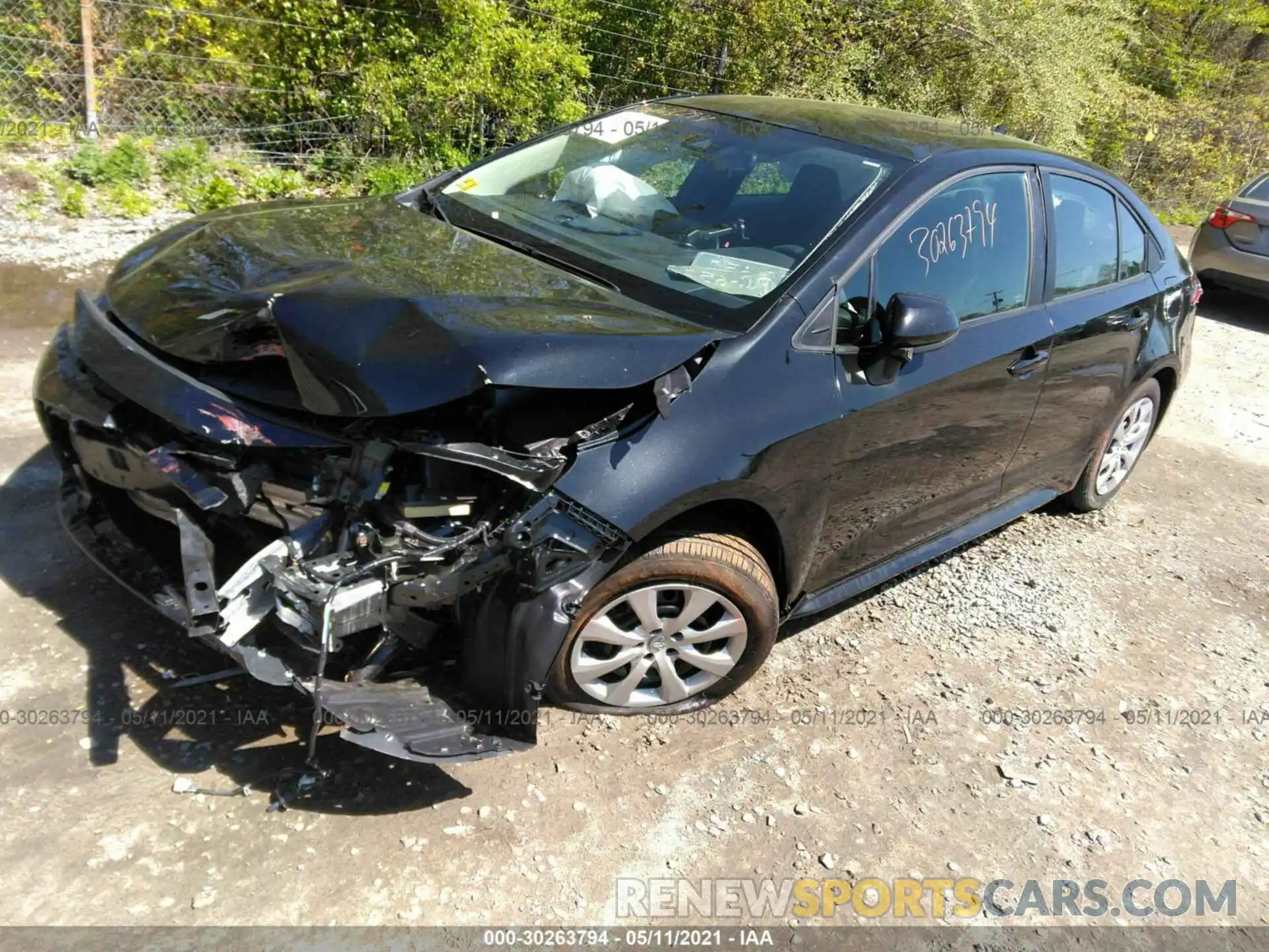 2 Photograph of a damaged car 5YFEPRAE7LP049156 TOYOTA COROLLA 2020