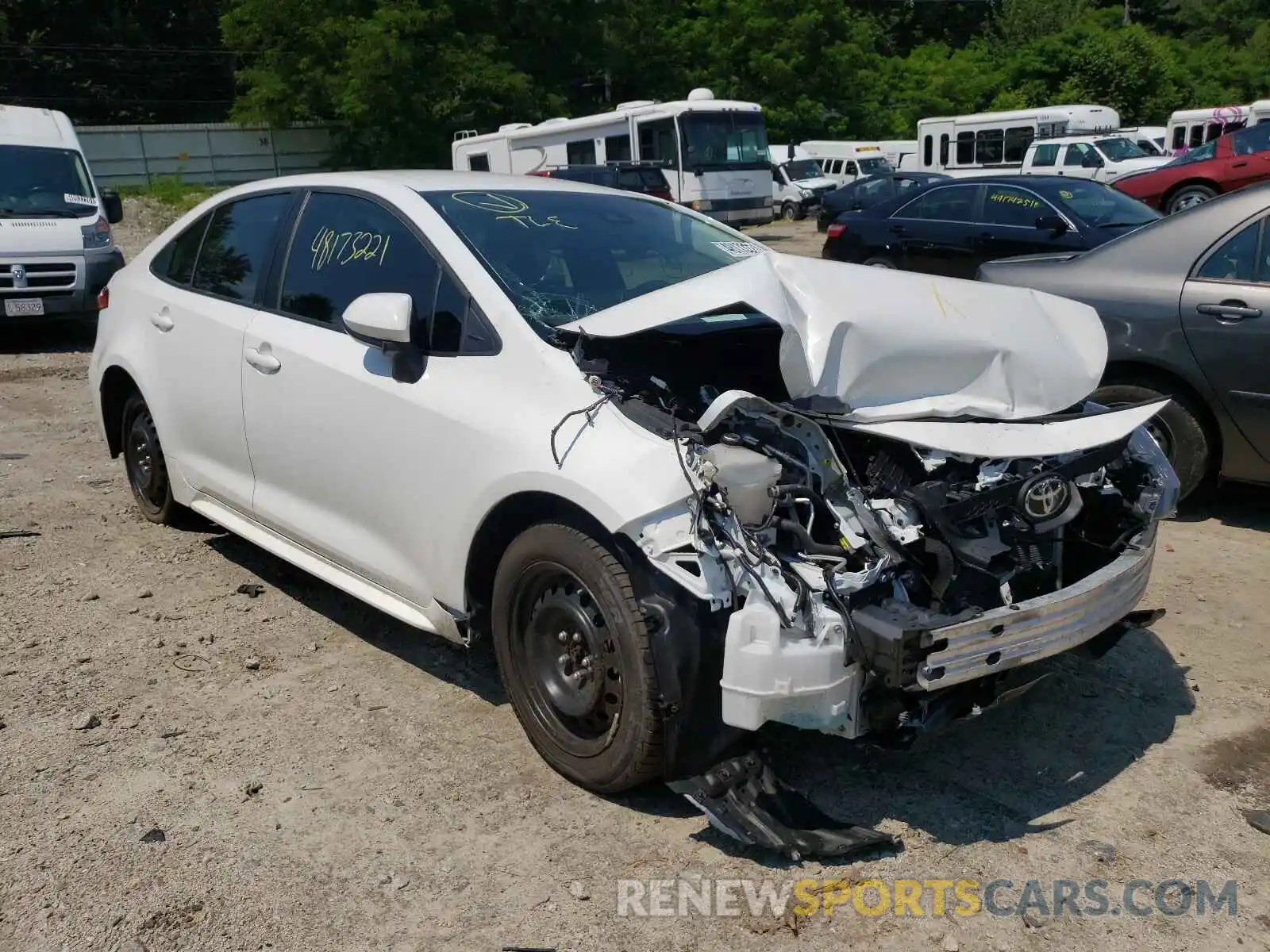 1 Photograph of a damaged car 5YFEPRAE7LP049397 TOYOTA COROLLA 2020