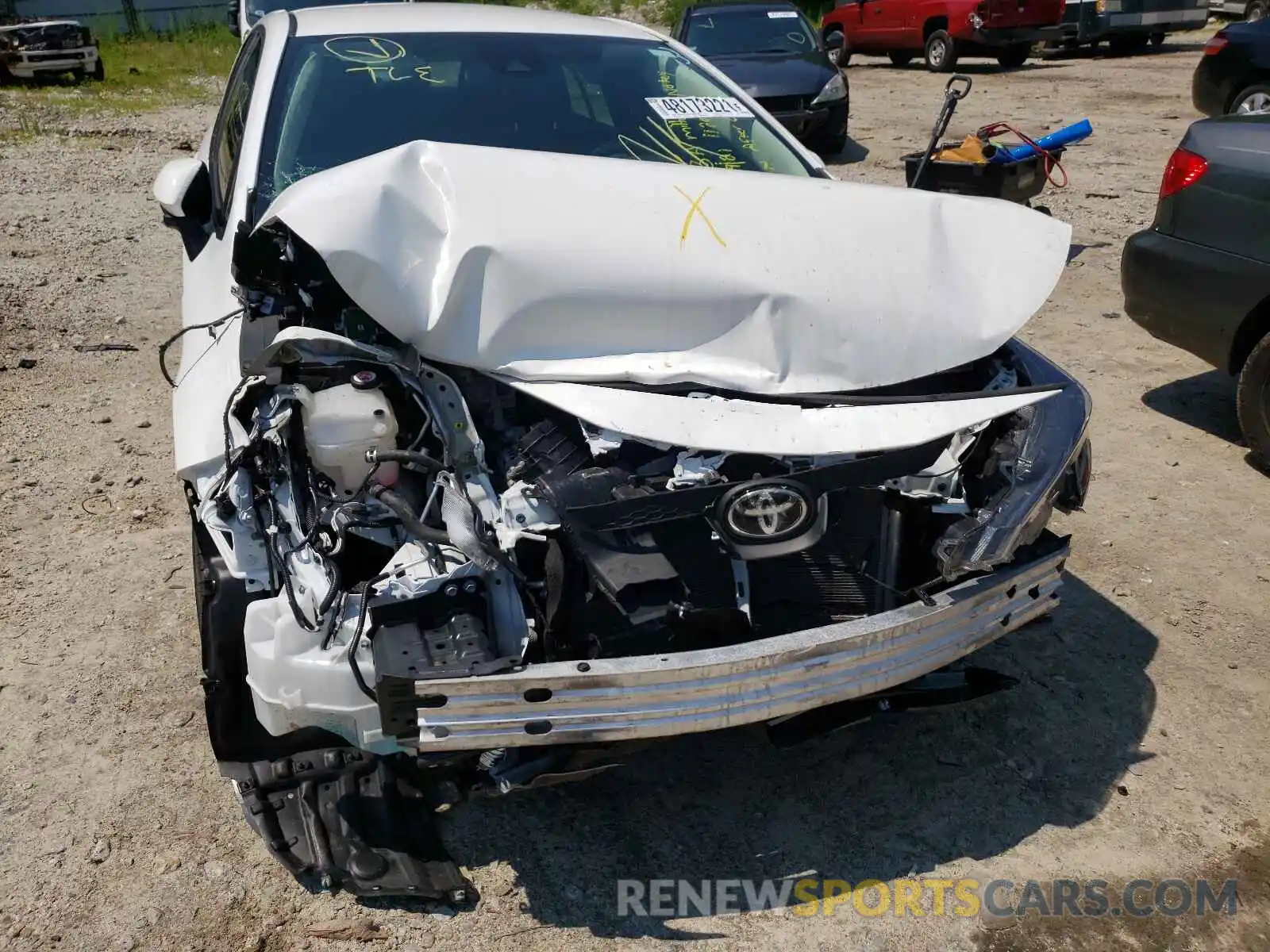 9 Photograph of a damaged car 5YFEPRAE7LP049397 TOYOTA COROLLA 2020