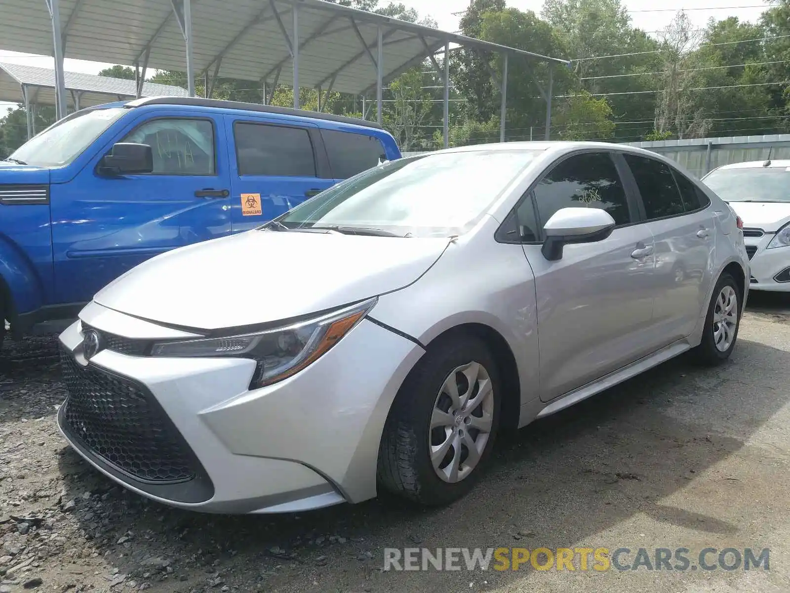 2 Photograph of a damaged car 5YFEPRAE7LP053272 TOYOTA COROLLA 2020