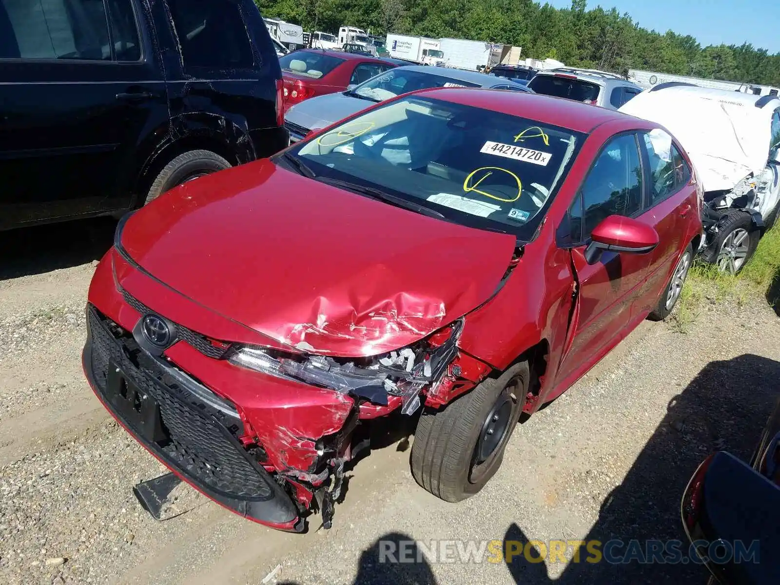 2 Photograph of a damaged car 5YFEPRAE7LP054129 TOYOTA COROLLA 2020