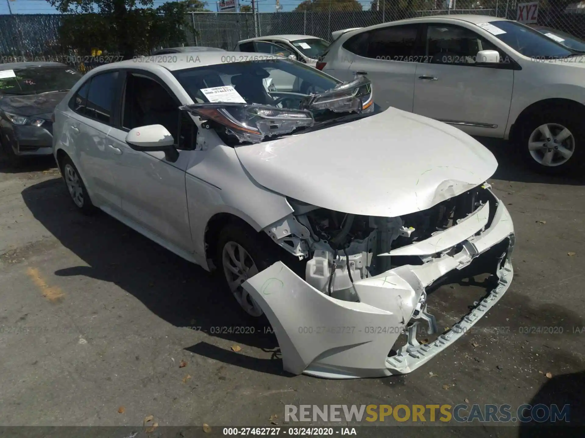 1 Photograph of a damaged car 5YFEPRAE7LP055667 TOYOTA COROLLA 2020