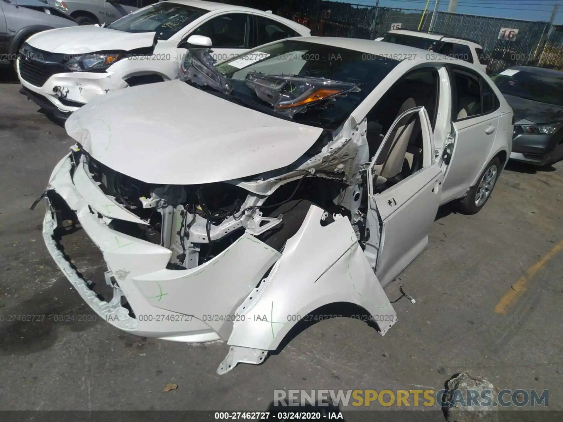 2 Photograph of a damaged car 5YFEPRAE7LP055667 TOYOTA COROLLA 2020