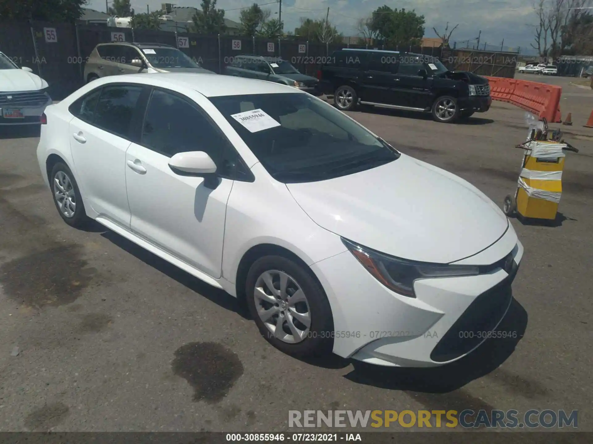 1 Photograph of a damaged car 5YFEPRAE7LP056480 TOYOTA COROLLA 2020