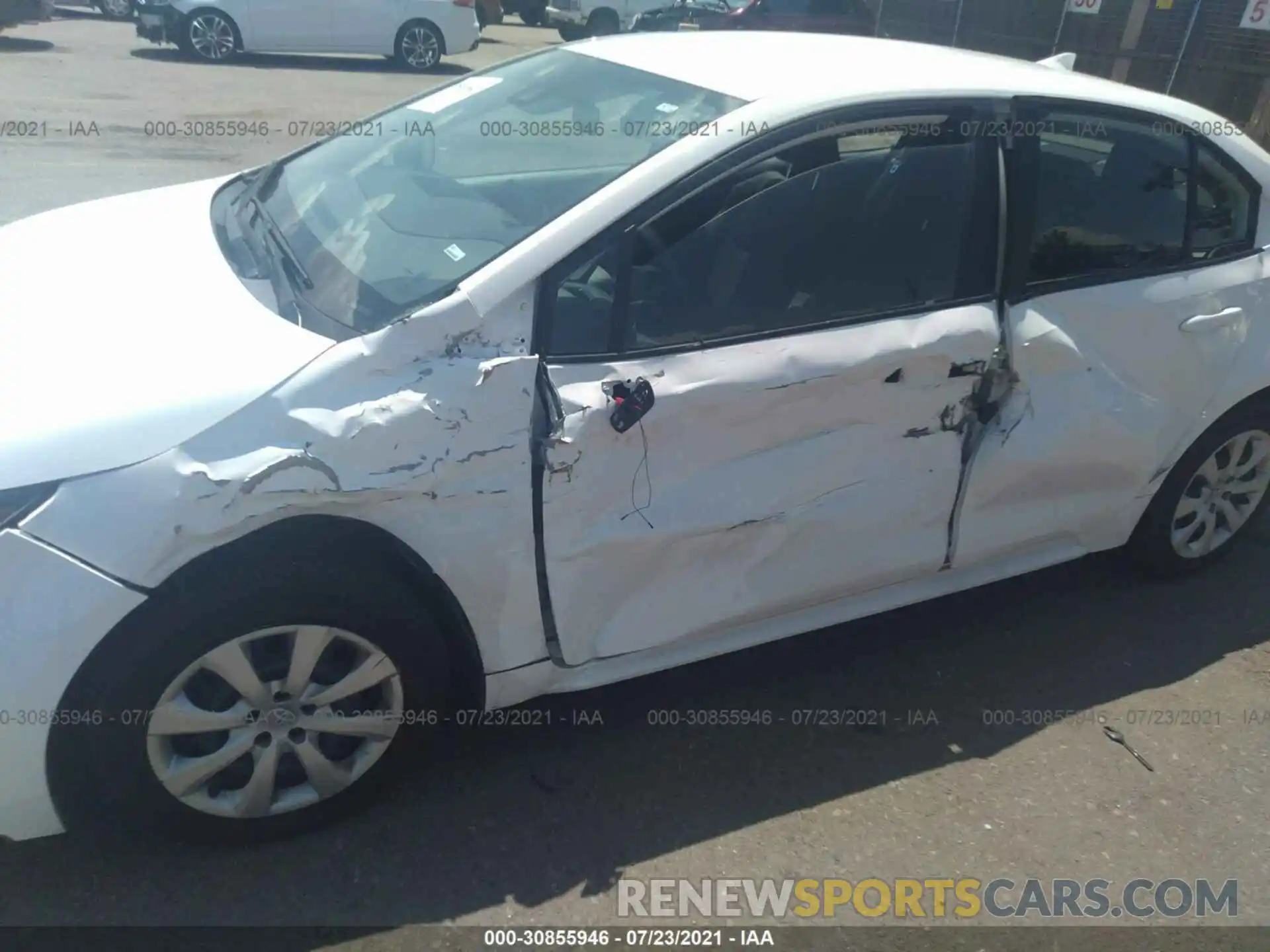 6 Photograph of a damaged car 5YFEPRAE7LP056480 TOYOTA COROLLA 2020