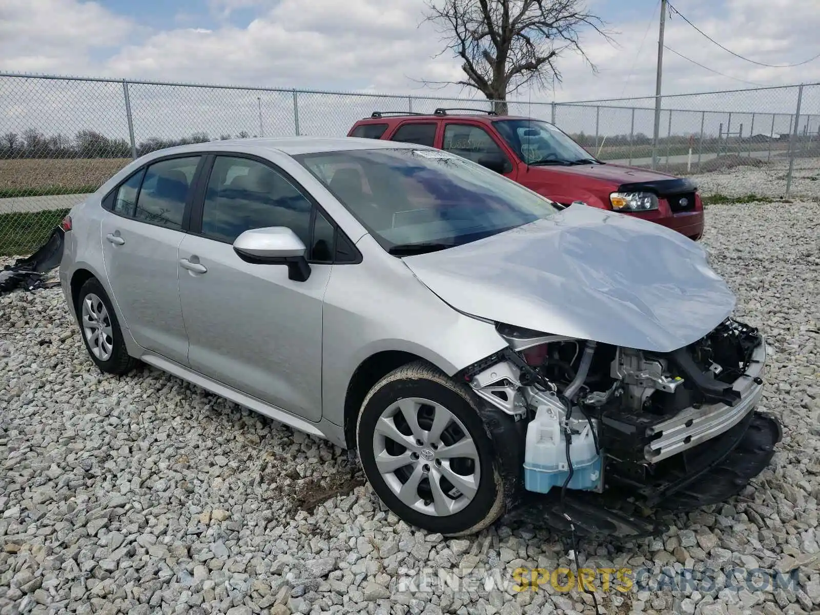 1 Photograph of a damaged car 5YFEPRAE7LP057547 TOYOTA COROLLA 2020