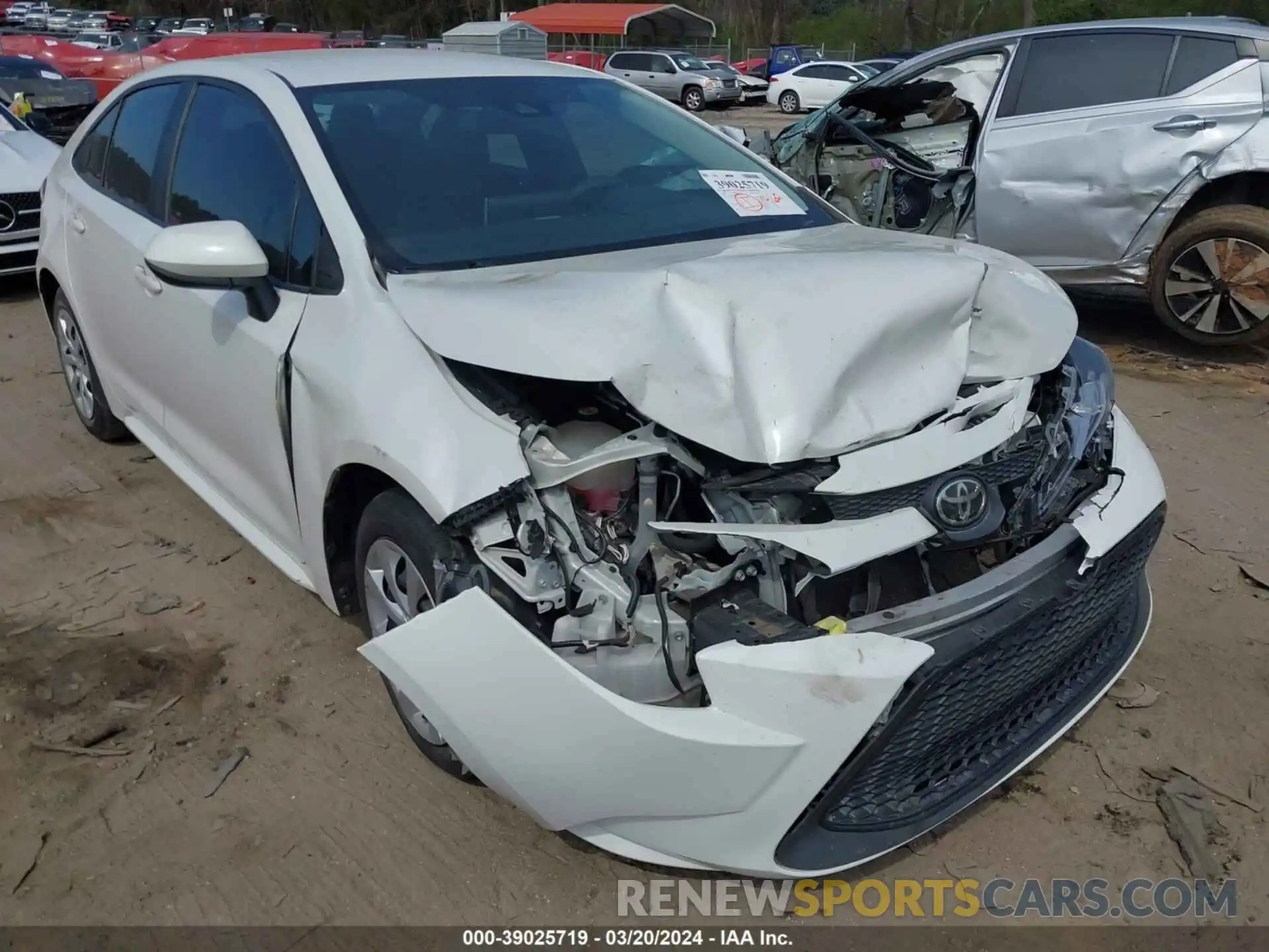 6 Photograph of a damaged car 5YFEPRAE7LP057662 TOYOTA COROLLA 2020