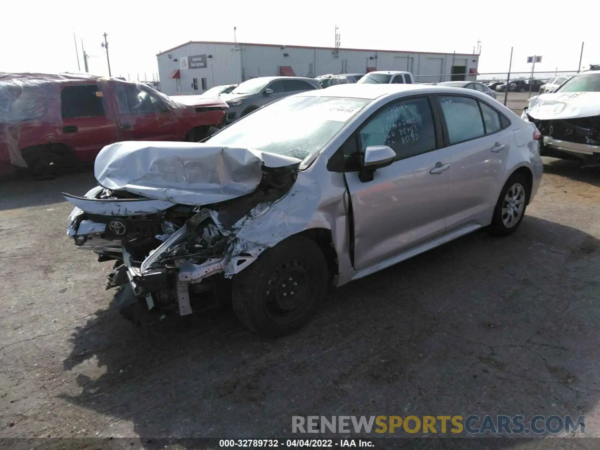 2 Photograph of a damaged car 5YFEPRAE7LP058097 TOYOTA COROLLA 2020