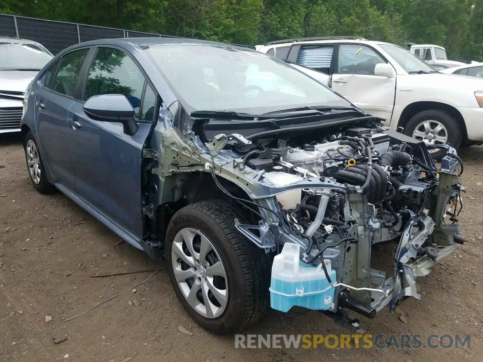 1 Photograph of a damaged car 5YFEPRAE7LP060884 TOYOTA COROLLA 2020