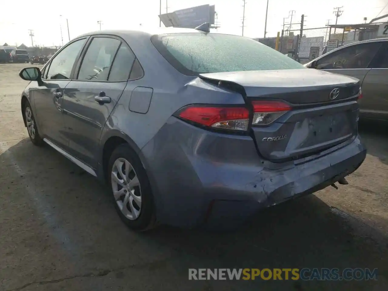 3 Photograph of a damaged car 5YFEPRAE7LP061551 TOYOTA COROLLA 2020