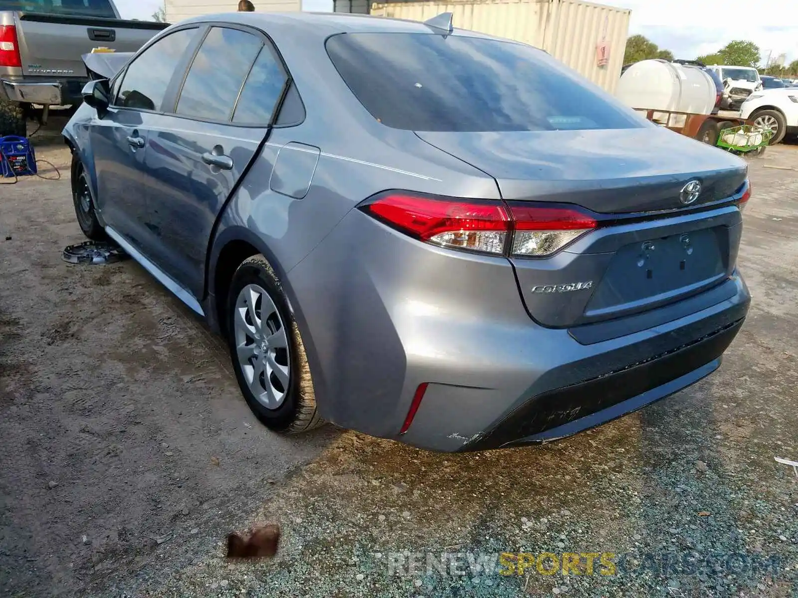 3 Photograph of a damaged car 5YFEPRAE7LP062134 TOYOTA COROLLA 2020