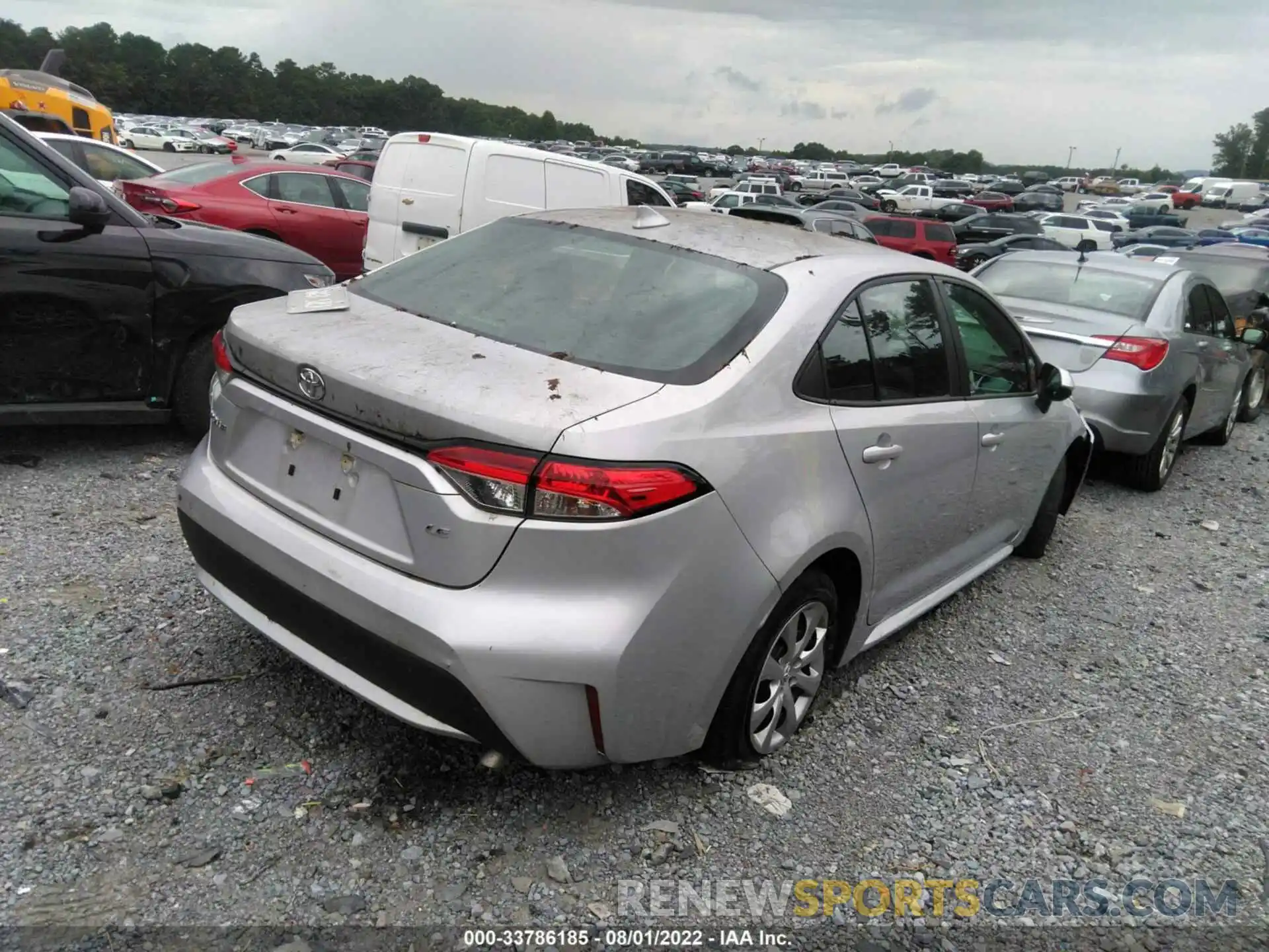 4 Photograph of a damaged car 5YFEPRAE7LP062277 TOYOTA COROLLA 2020