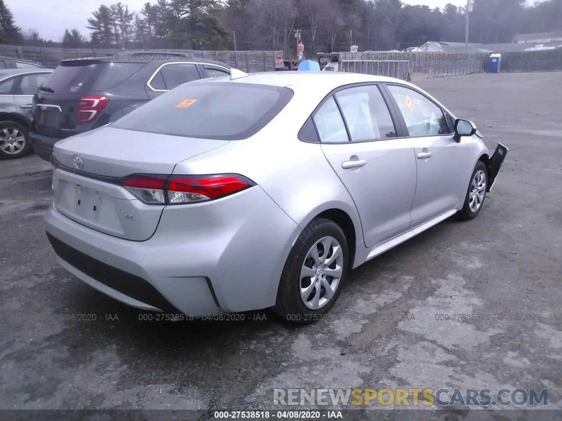 4 Photograph of a damaged car 5YFEPRAE7LP062697 TOYOTA COROLLA 2020