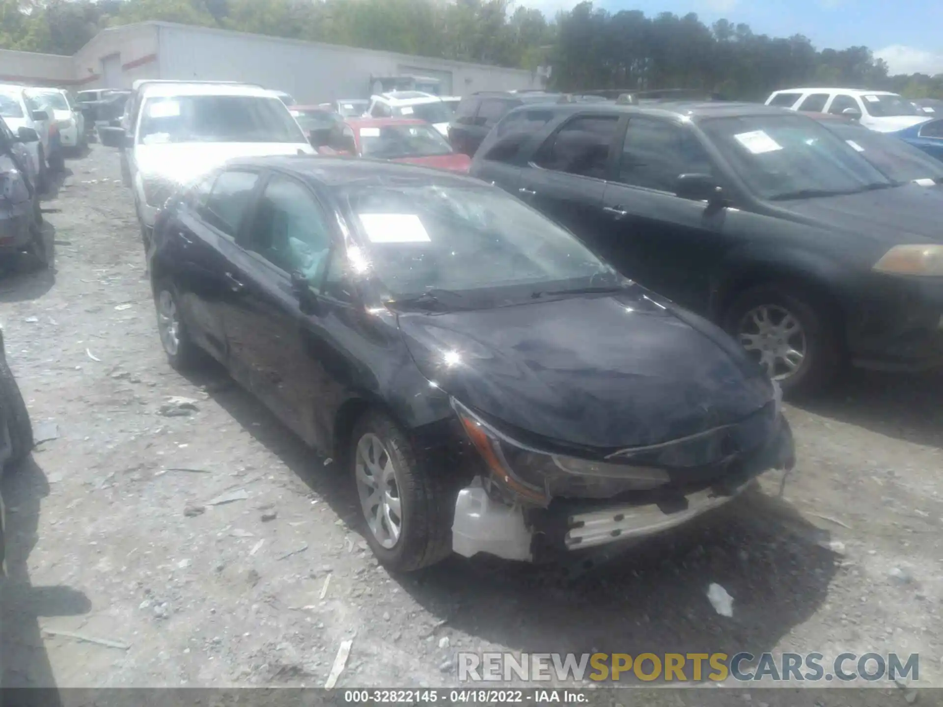 1 Photograph of a damaged car 5YFEPRAE7LP062991 TOYOTA COROLLA 2020