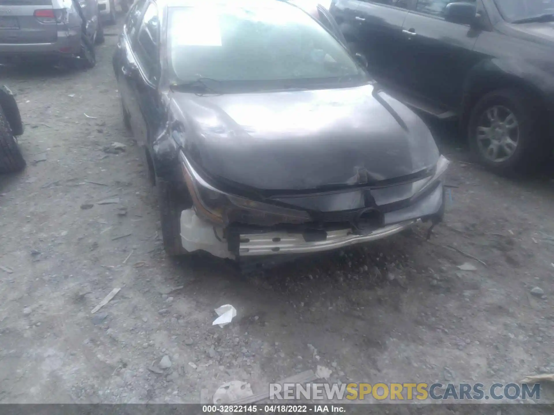 6 Photograph of a damaged car 5YFEPRAE7LP062991 TOYOTA COROLLA 2020