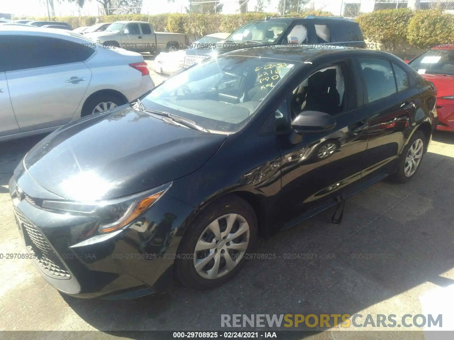 2 Photograph of a damaged car 5YFEPRAE7LP066216 TOYOTA COROLLA 2020