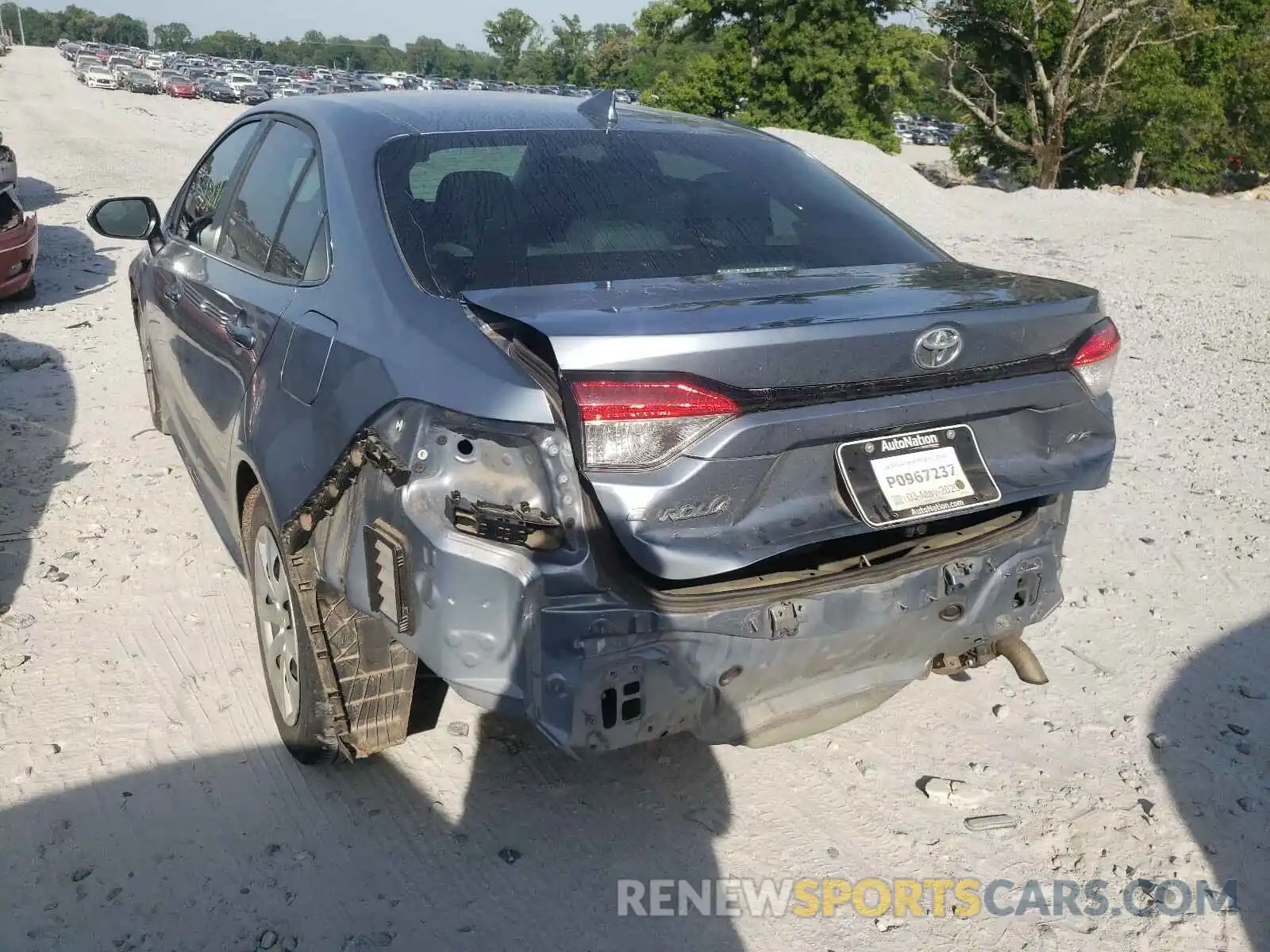 3 Photograph of a damaged car 5YFEPRAE7LP066457 TOYOTA COROLLA 2020